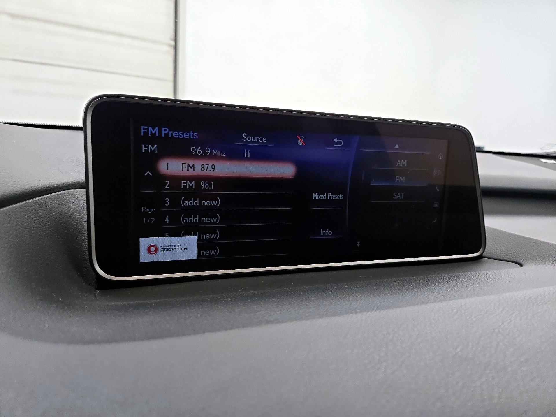 Thumbnail: 2017 Lexus RX - 16