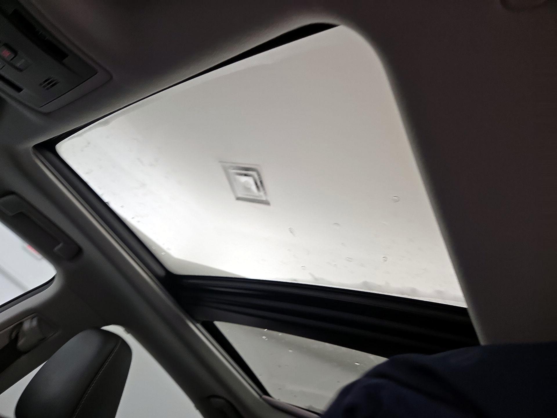 Thumbnail: 2017 Lexus RX - 20