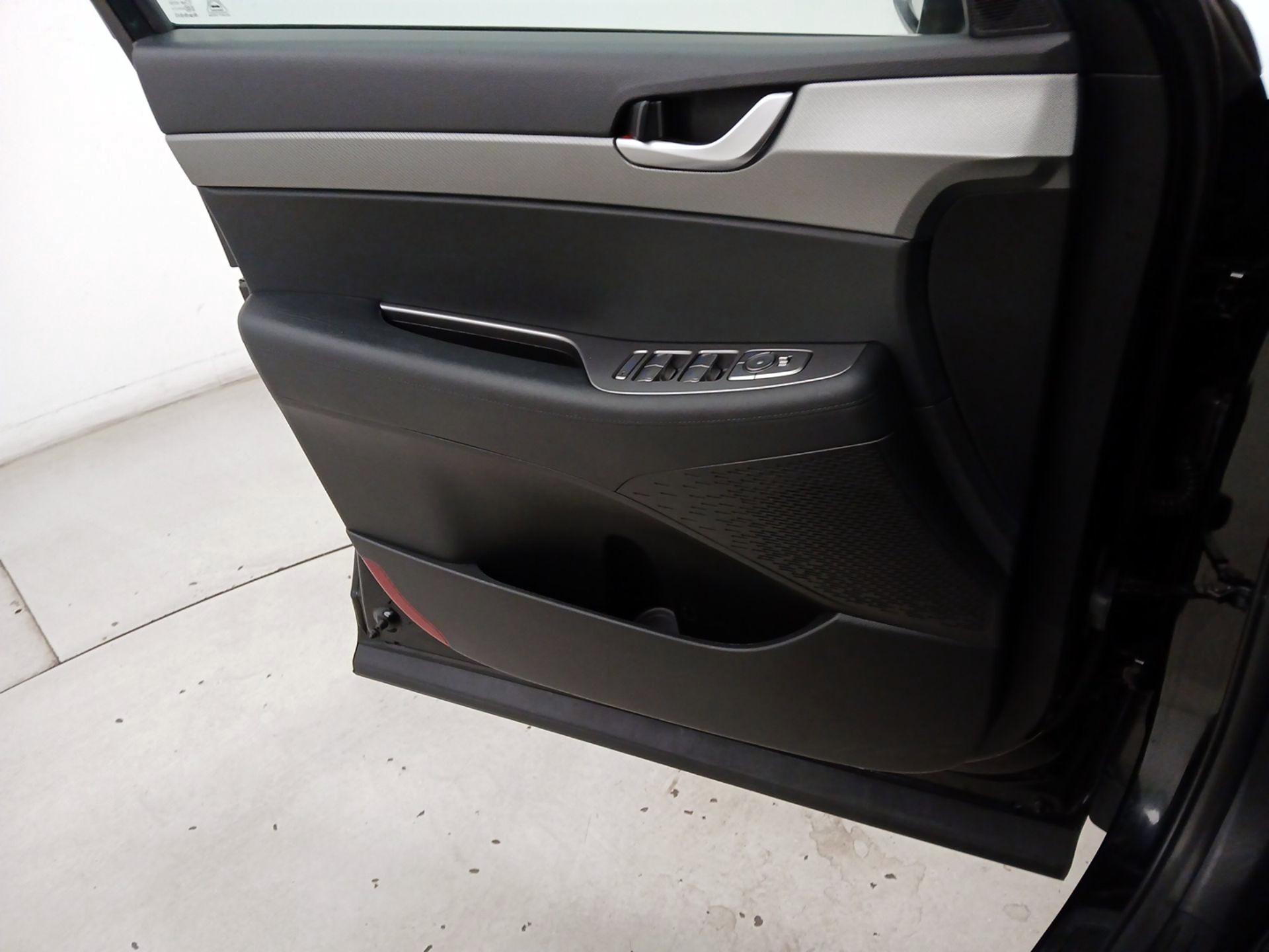 Thumbnail: 2023 Hyundai Palisade - 12