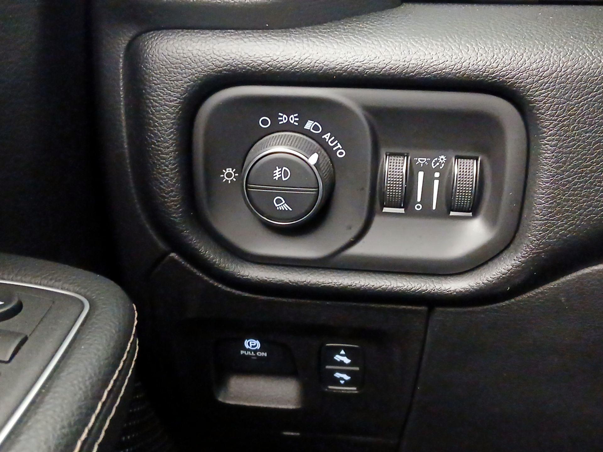 Thumbnail: 2022 RAM 1500 - 13