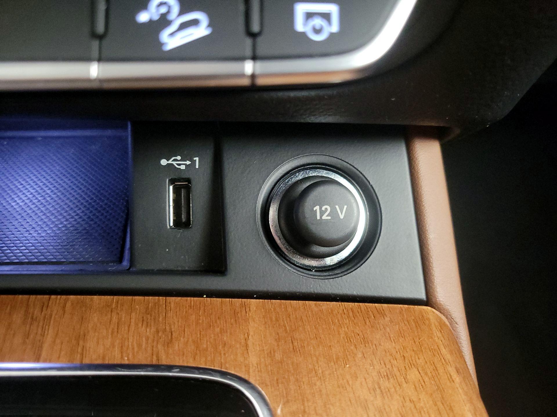 Thumbnail: 2022 Audi Q5 - 18