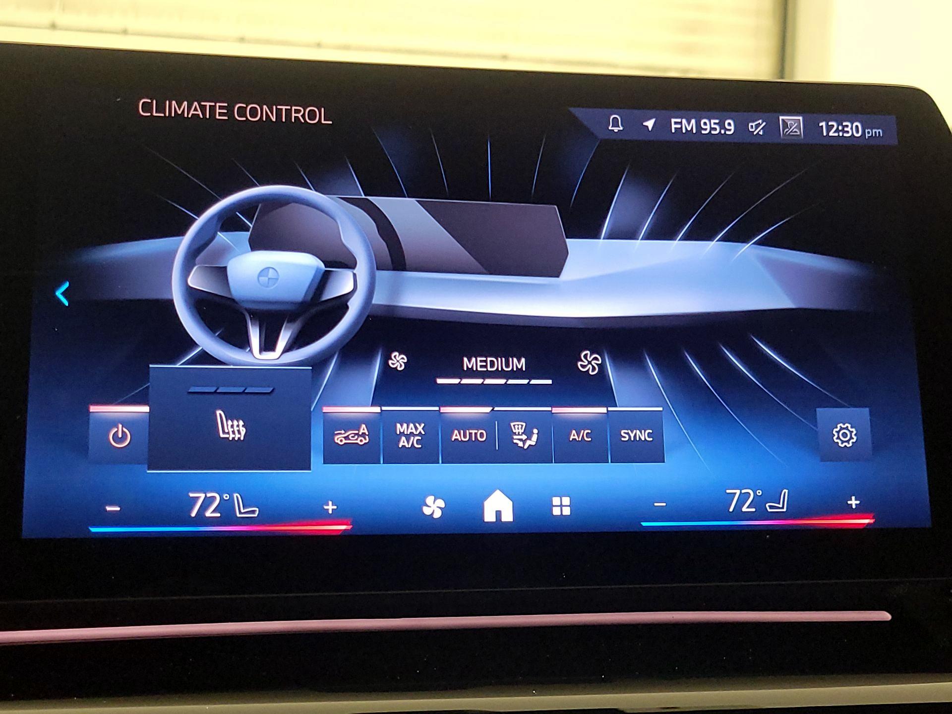 Thumbnail: 2025 BMW X1 - 16