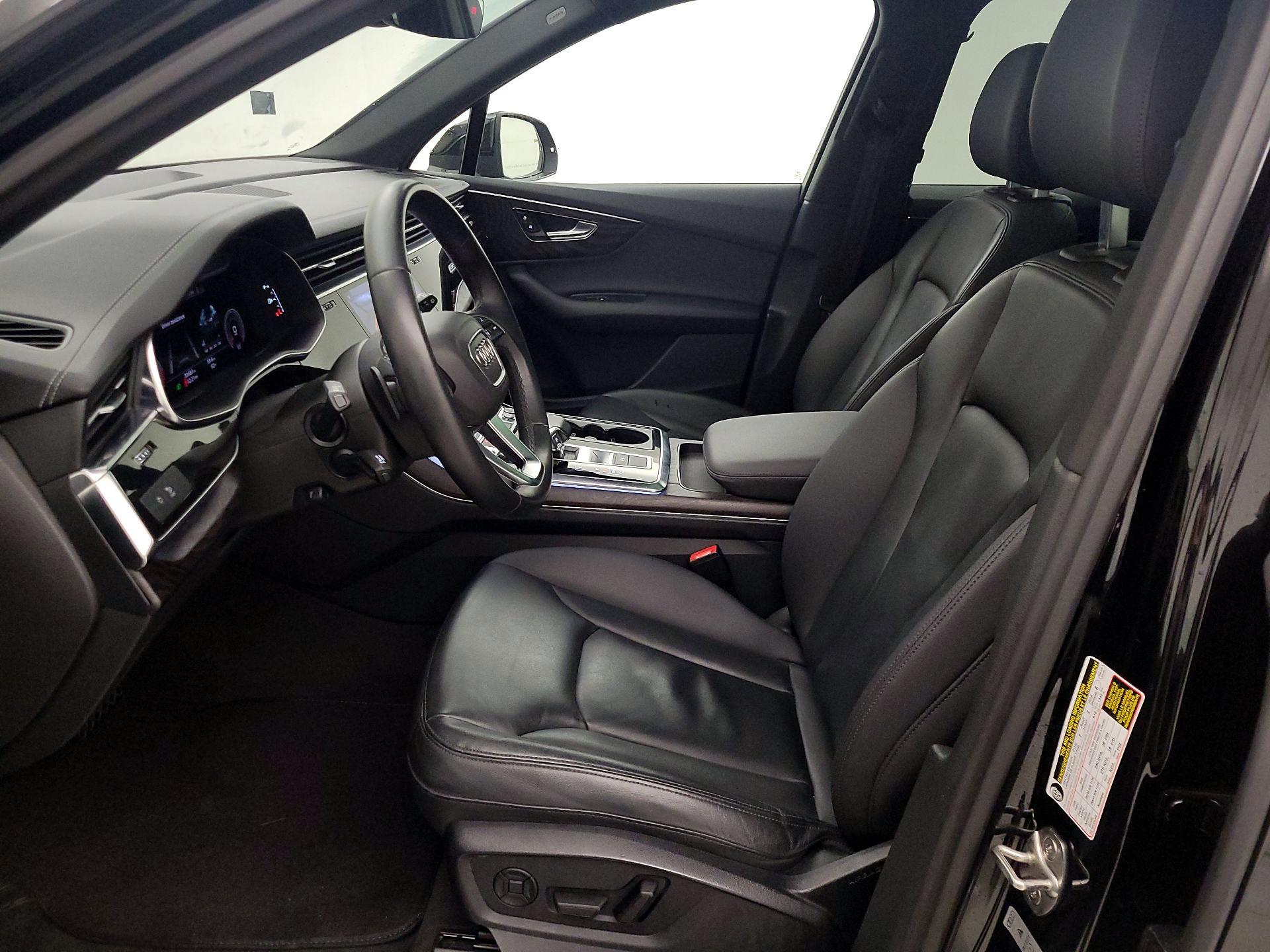 Thumbnail: 2023 Audi Q7 - 11