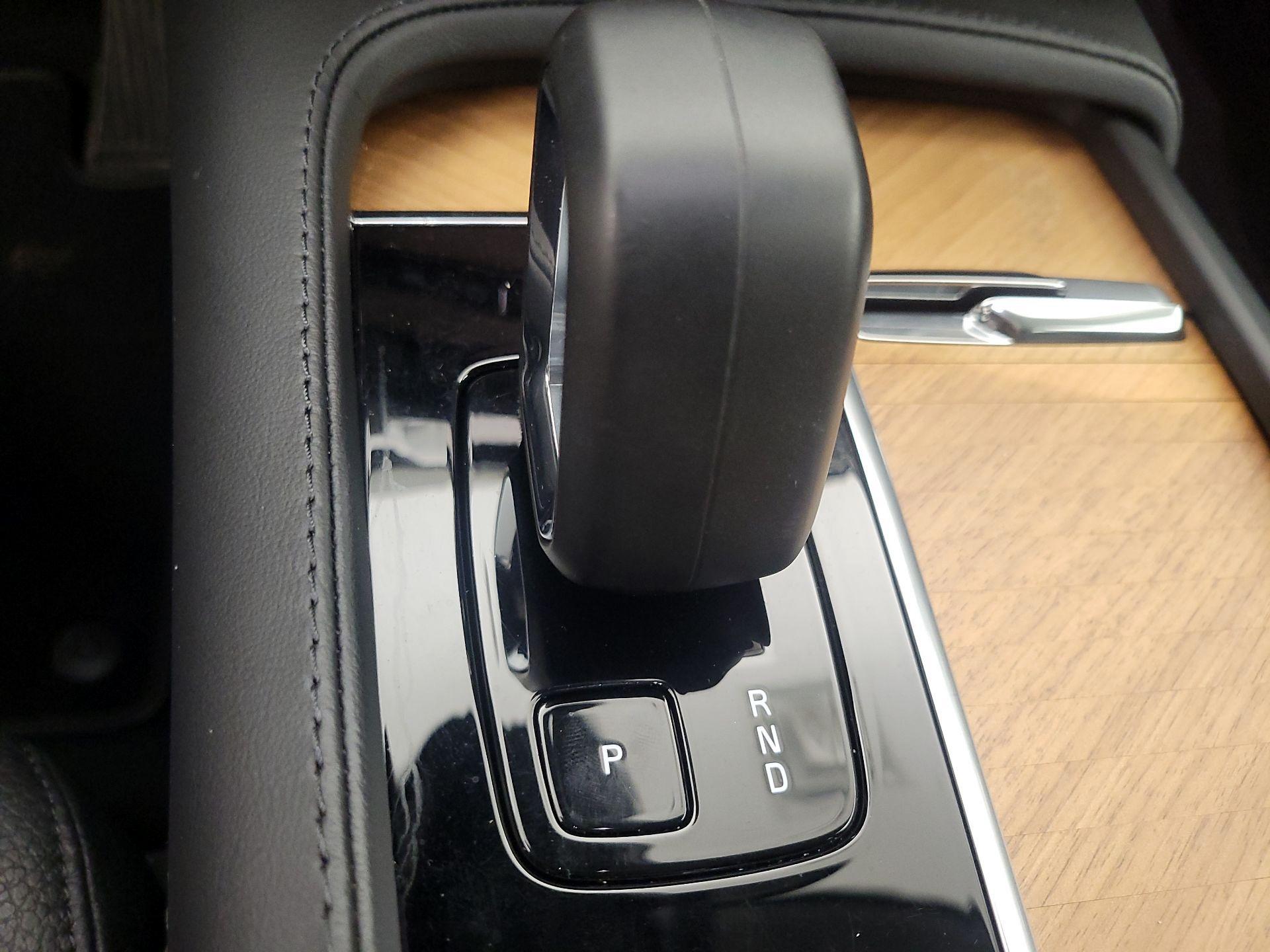 Thumbnail: 2024 Volvo XC90 - 17