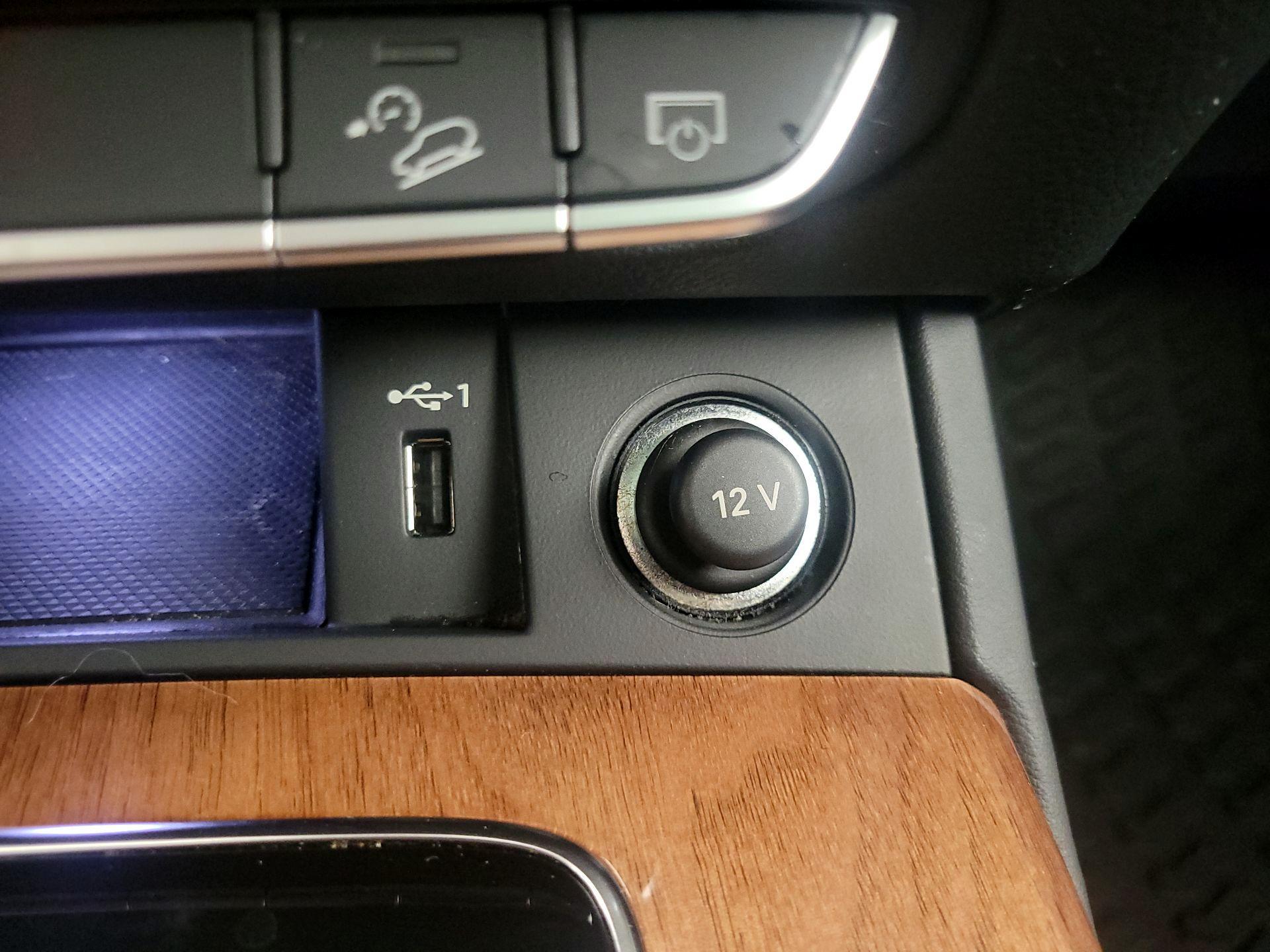 Thumbnail: 2022 Audi Q5 - 19