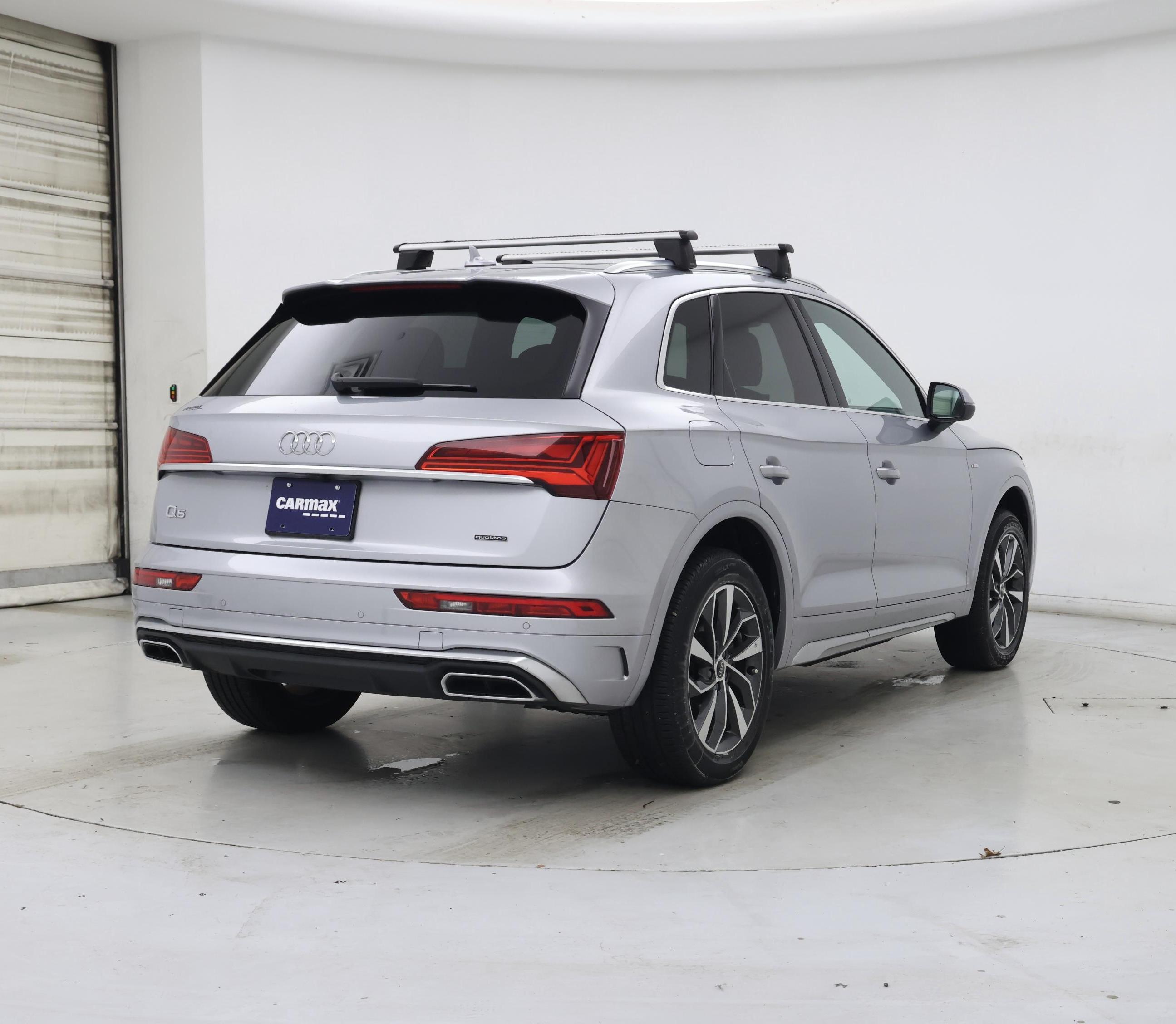 Thumbnail: 2022 Audi Q5 - 8