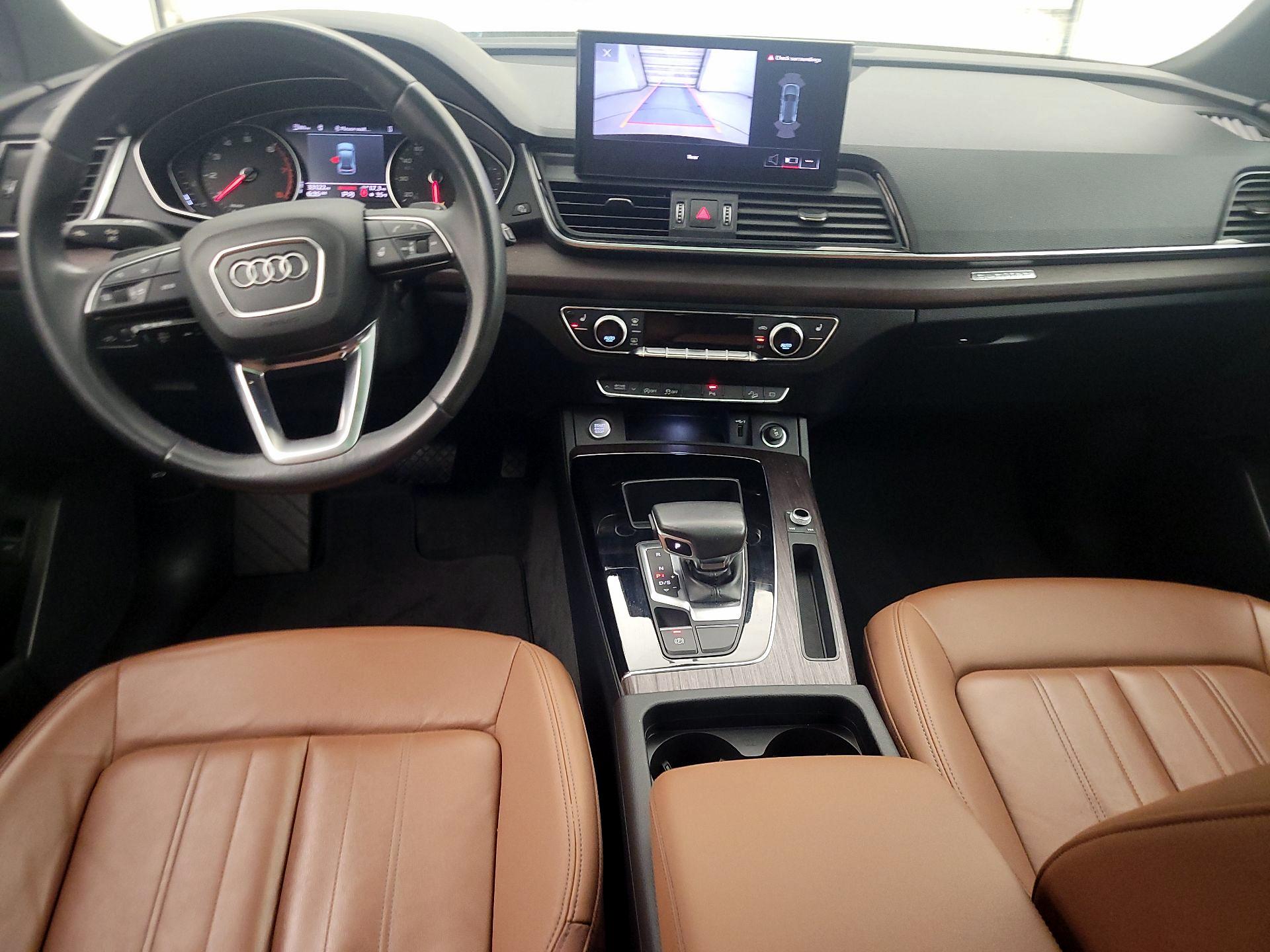 Thumbnail: 2023 Audi Q5 - 9