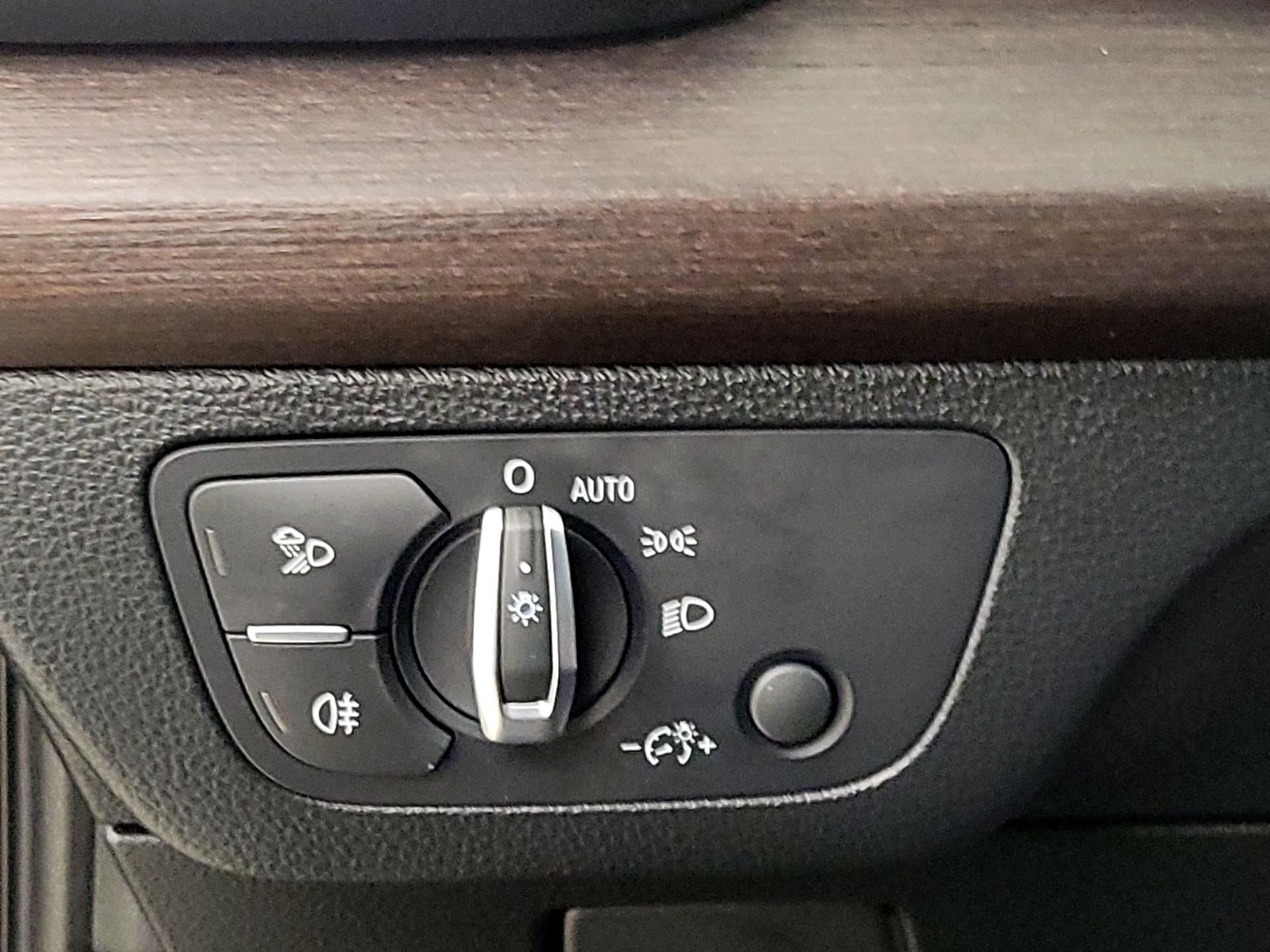 Thumbnail: 2023 Audi Q5 - 13