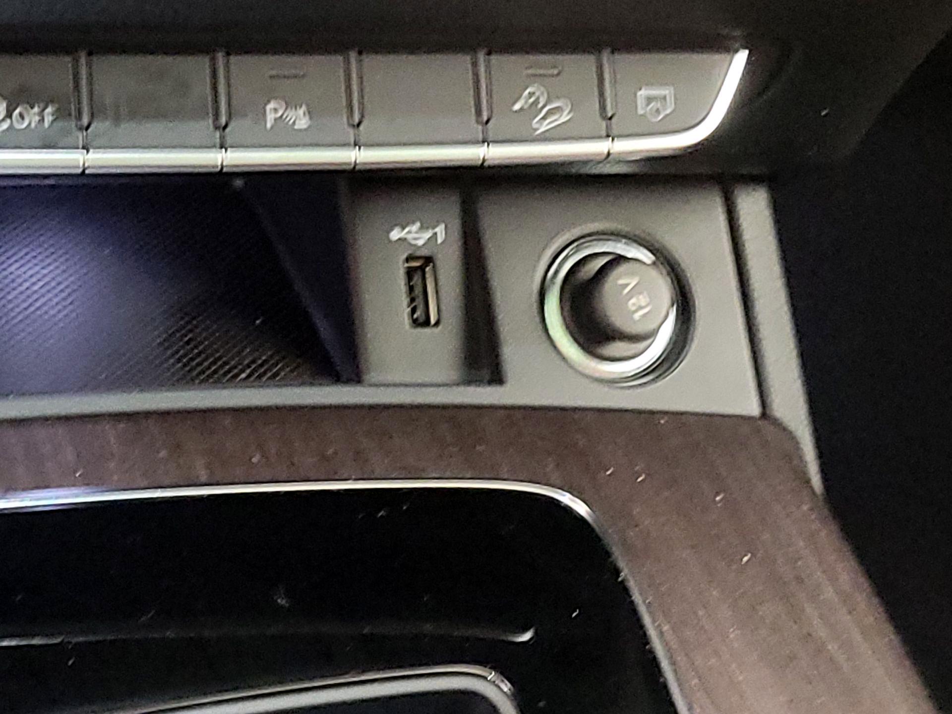 Thumbnail: 2023 Audi Q5 - 18