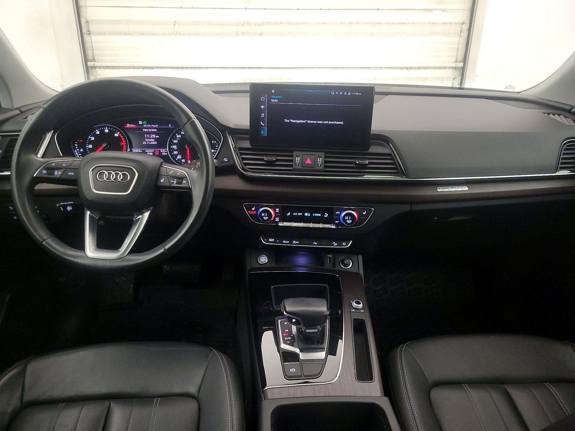 Thumbnail: 2022 Audi Q5 - 9