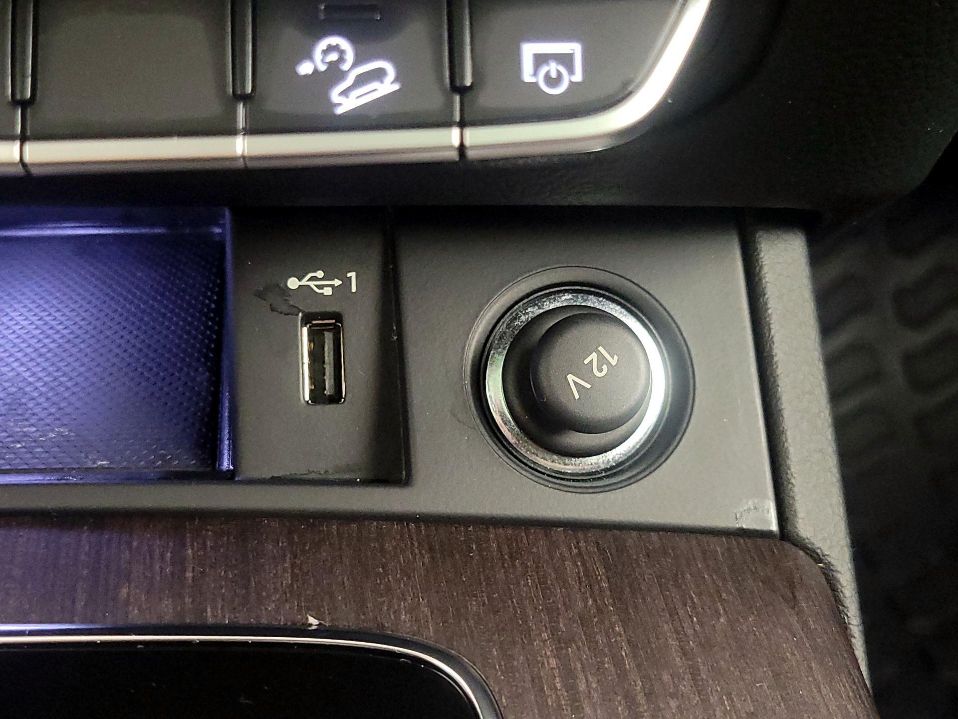 Thumbnail: 2022 Audi Q5 - 18