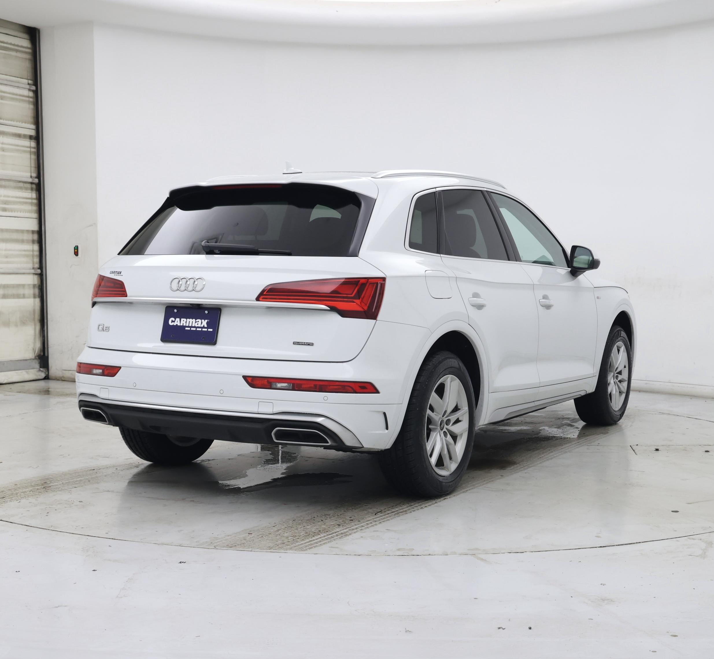 Thumbnail: 2022 Audi Q5 - 8