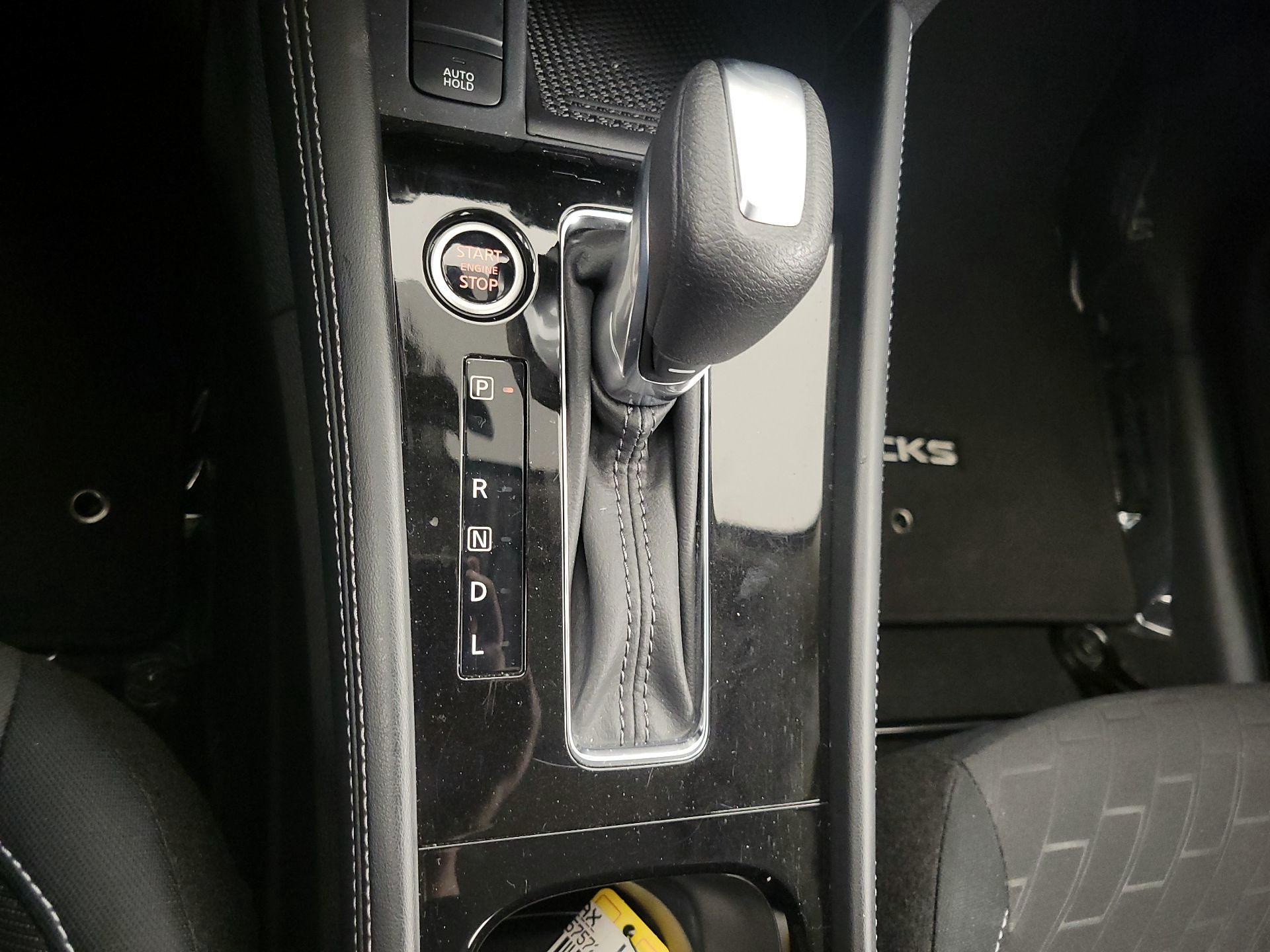 Thumbnail: 2024 Nissan Kicks - 17