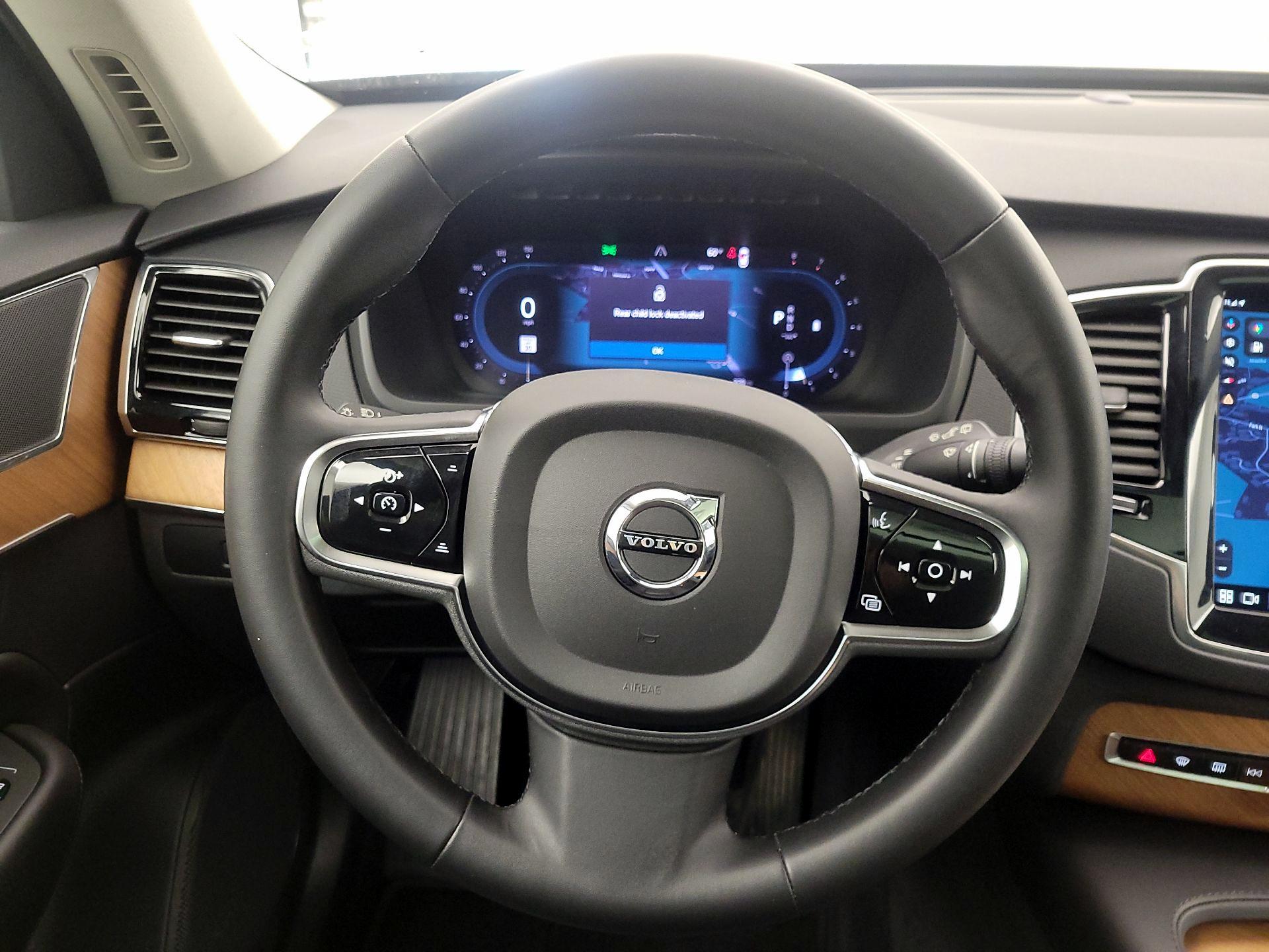 Thumbnail: 2024 Volvo XC90 - 10