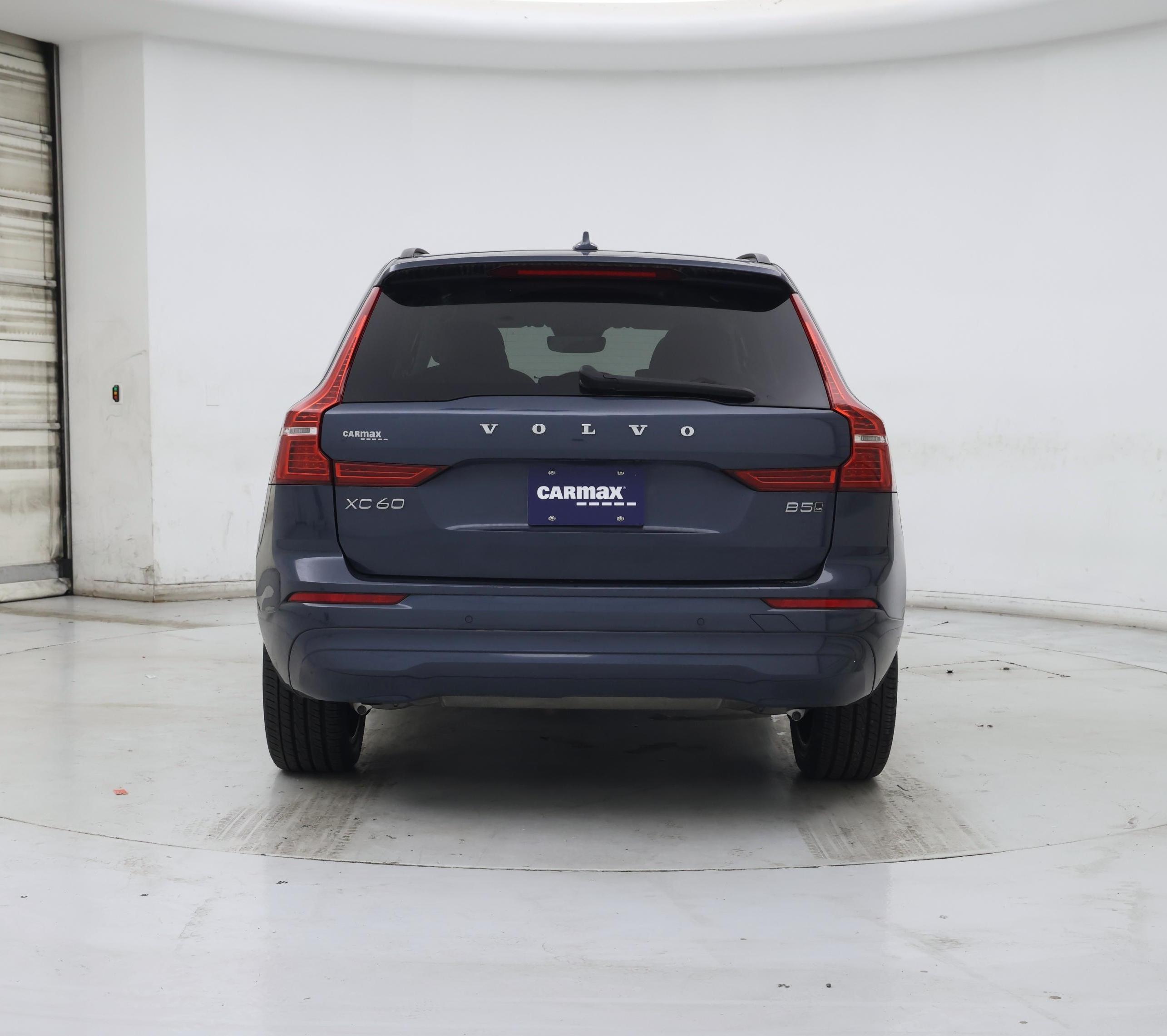 Thumbnail: 2022 Volvo XC60 - 6