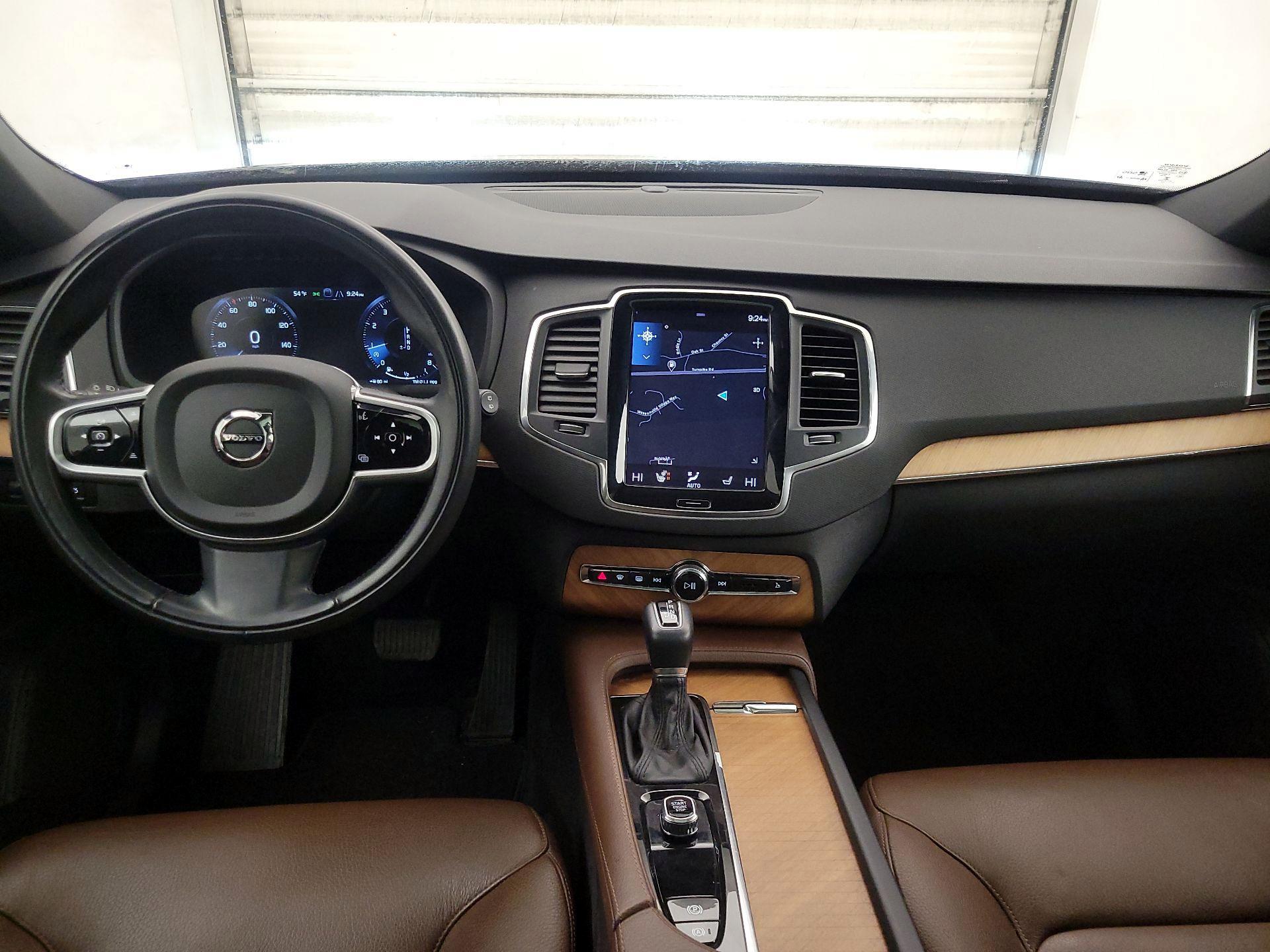 Thumbnail: 2022 Volvo XC90 - 9