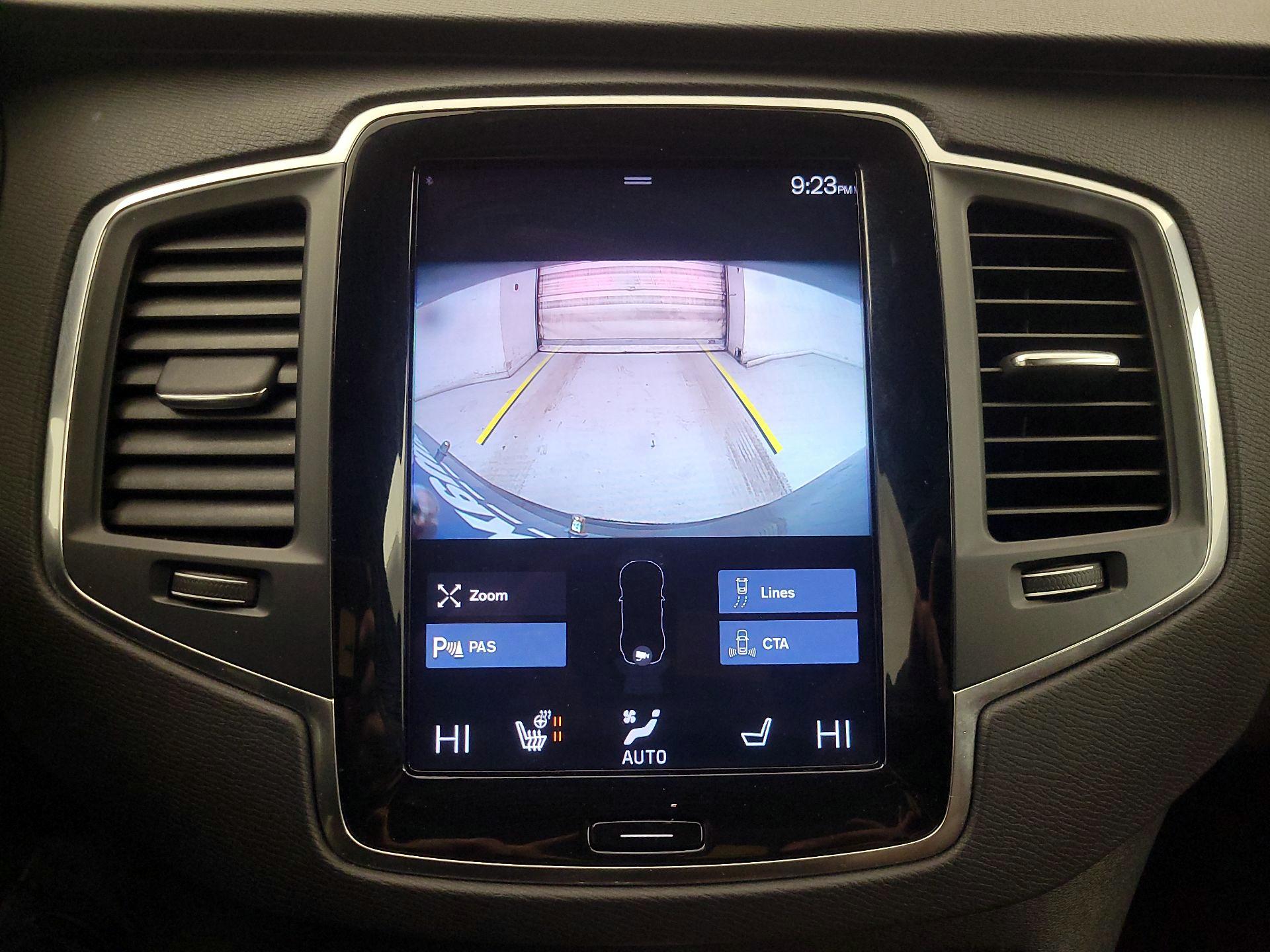 Thumbnail: 2022 Volvo XC90 - 15