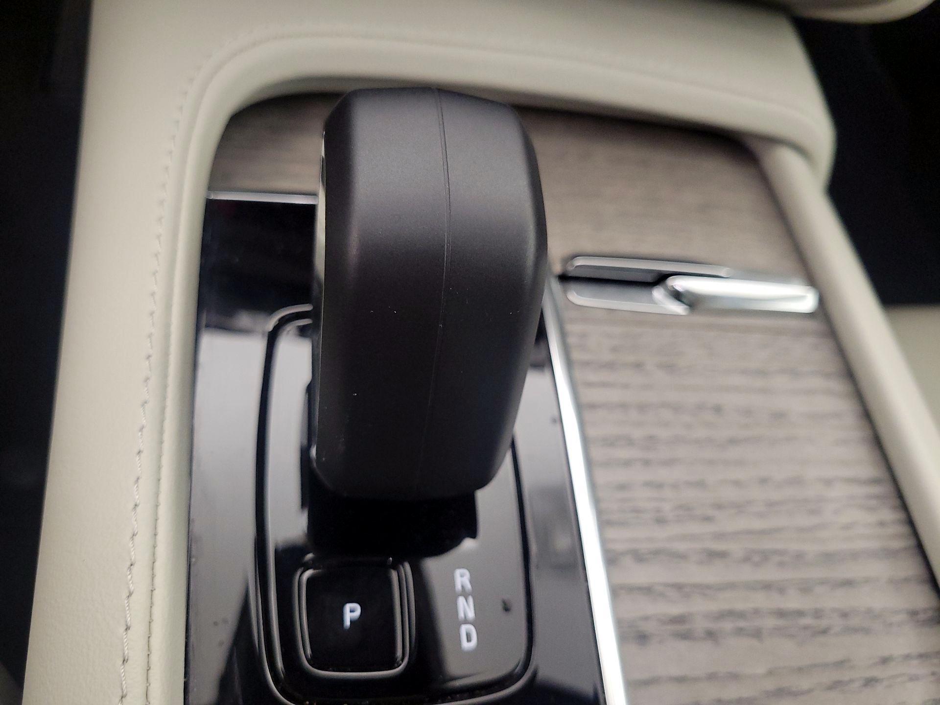 Thumbnail: 2023 Volvo XC90 - 17