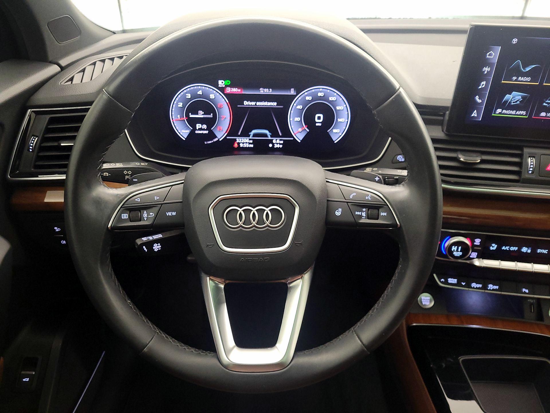 Thumbnail: 2022 Audi Q5 - 10