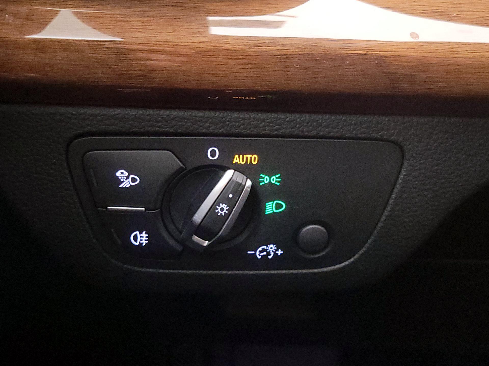 Thumbnail: 2022 Audi Q5 - 13