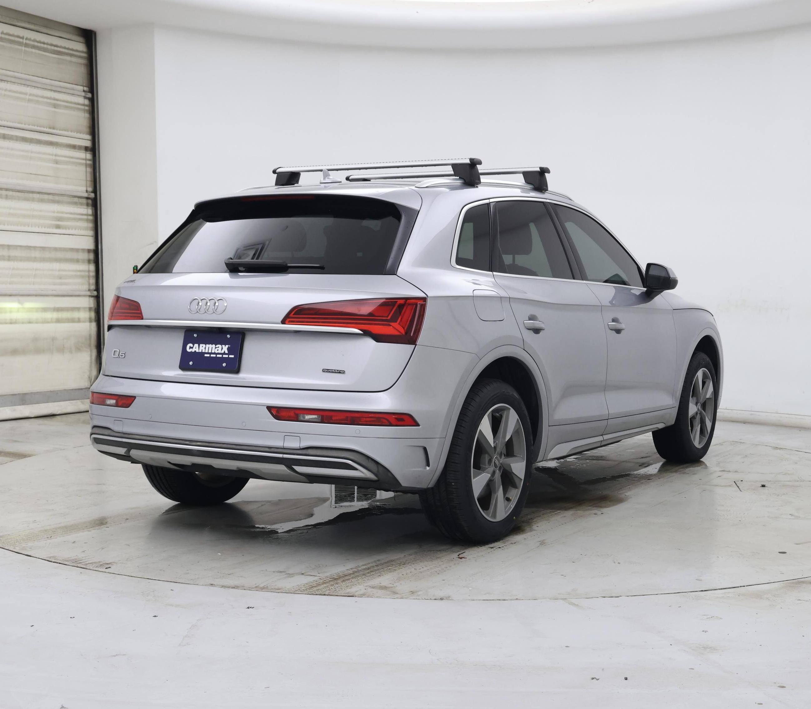 Thumbnail: 2022 Audi Q5 - 8