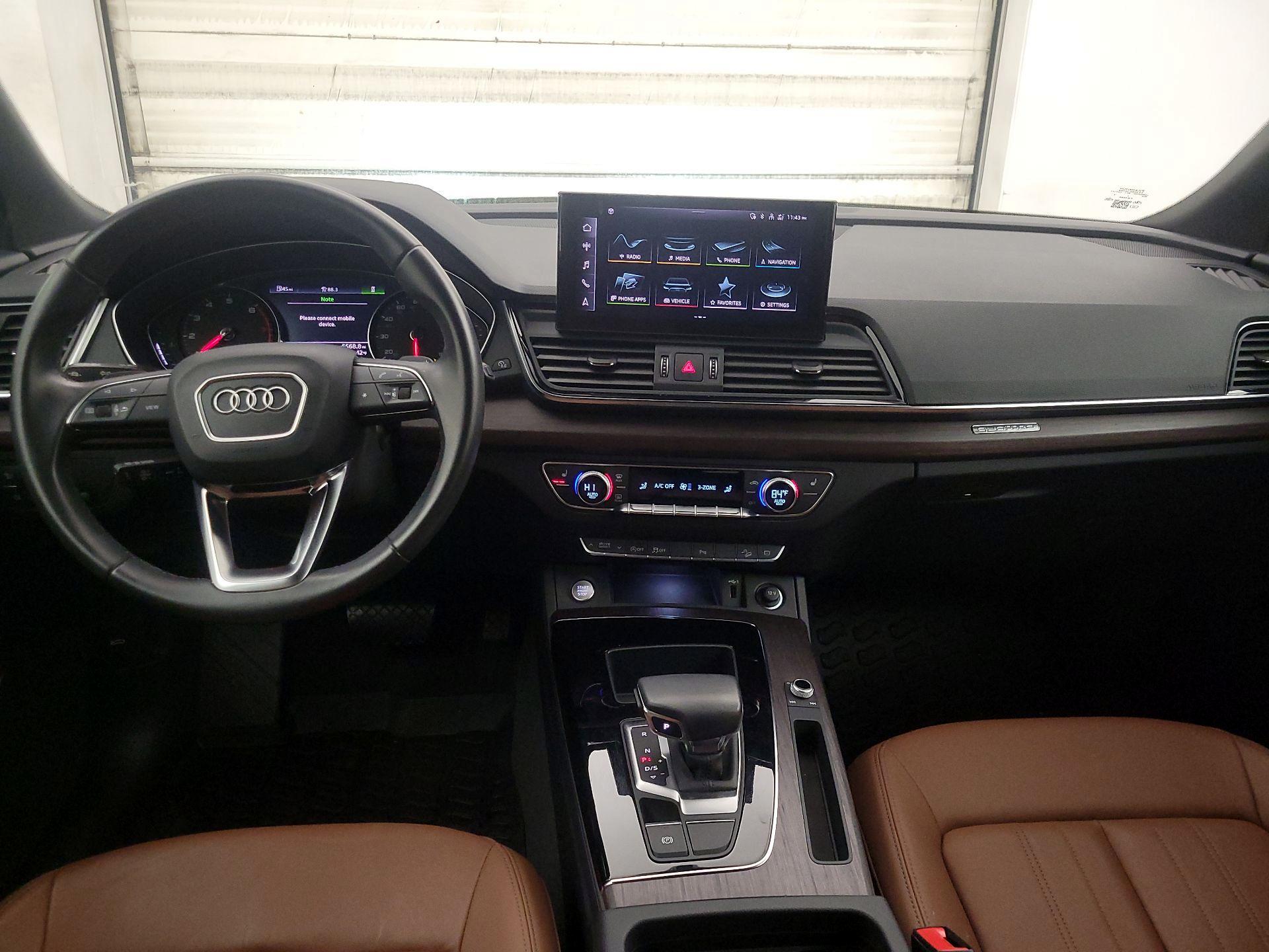 Thumbnail: 2023 Audi Q5 - 9