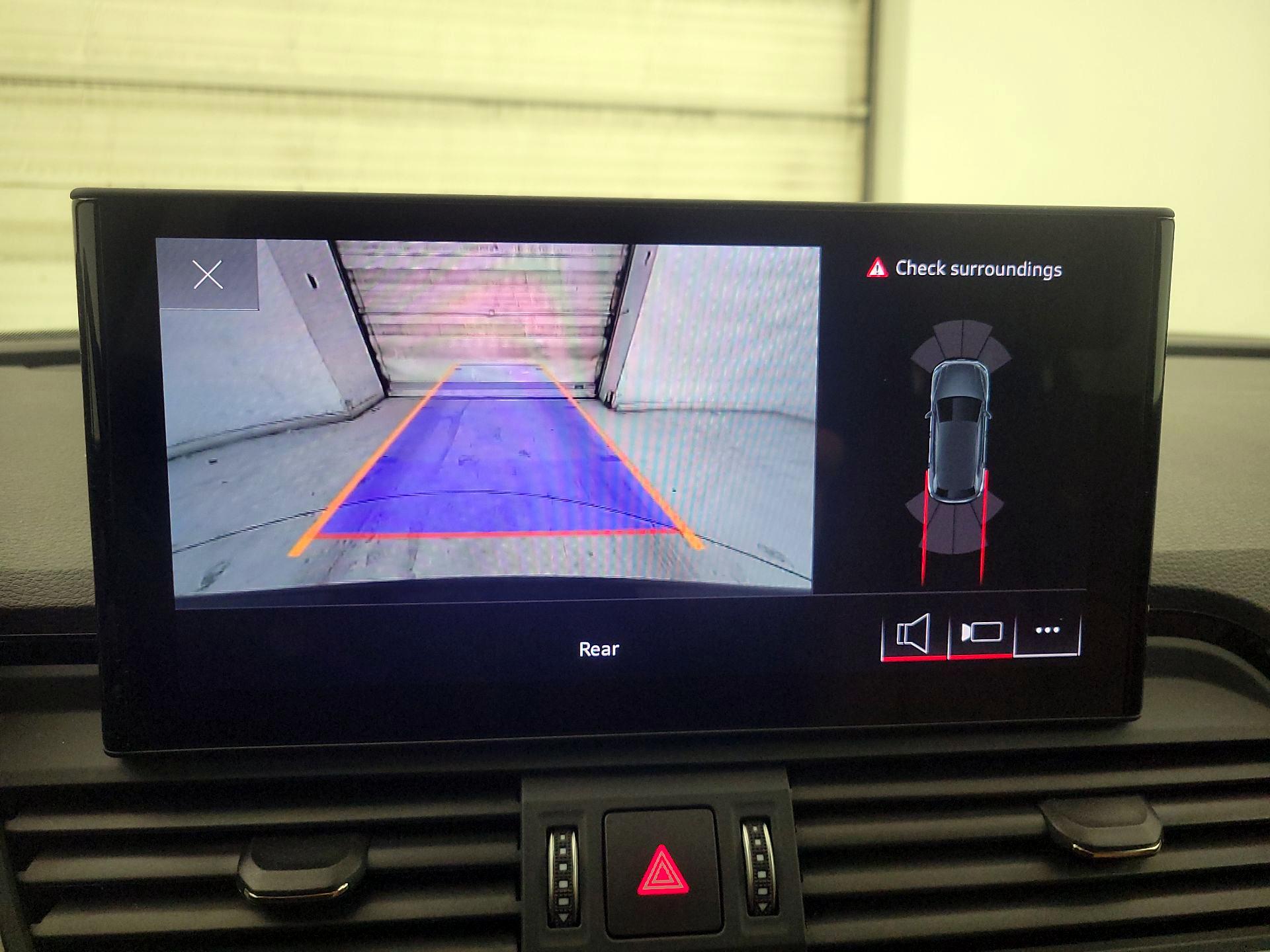 Thumbnail: 2023 Audi Q5 - 14