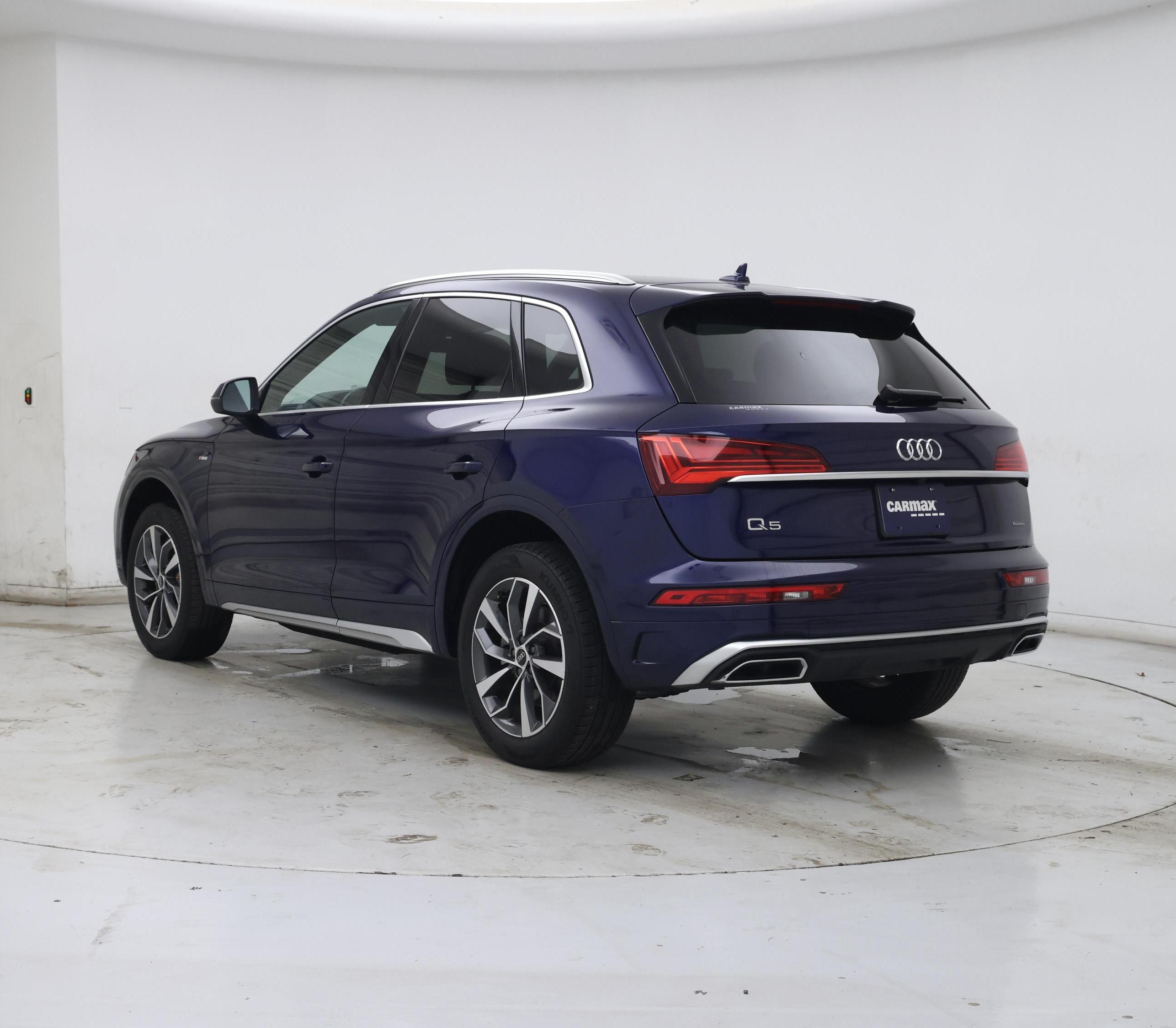 Thumbnail: 2023 Audi Q5 - 2