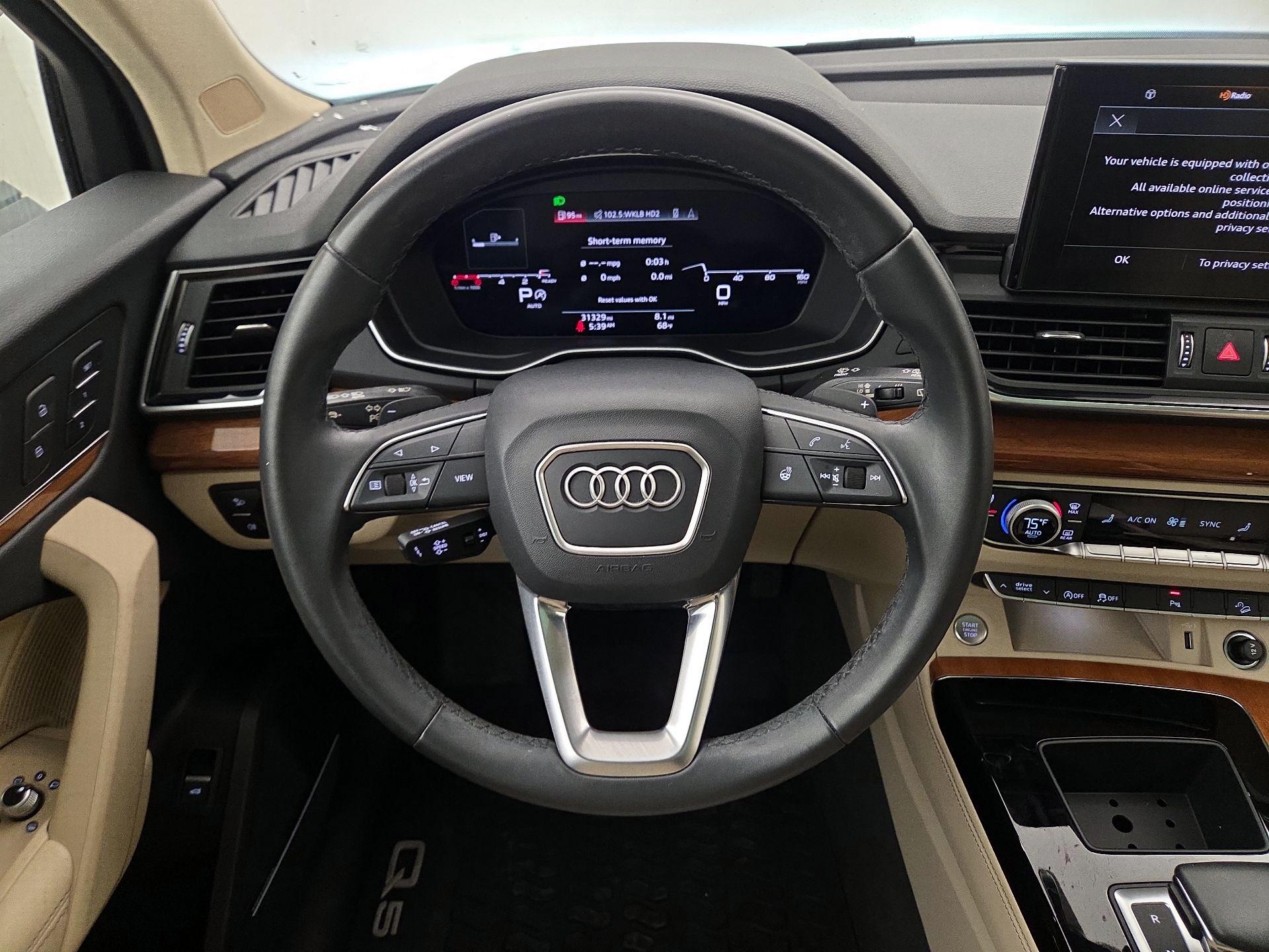 Thumbnail: 2023 Audi Q5 - 10