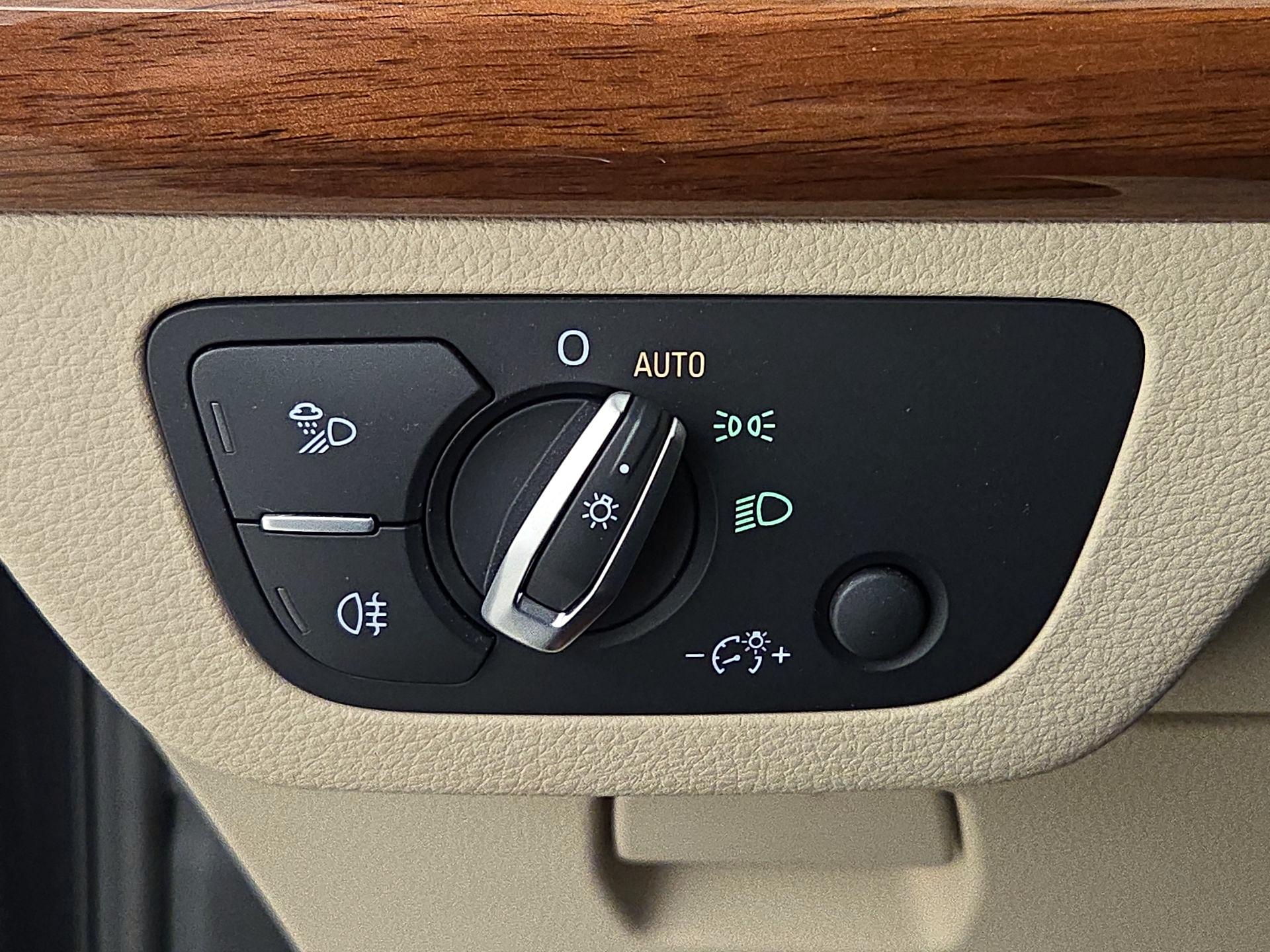 Thumbnail: 2023 Audi Q5 - 13