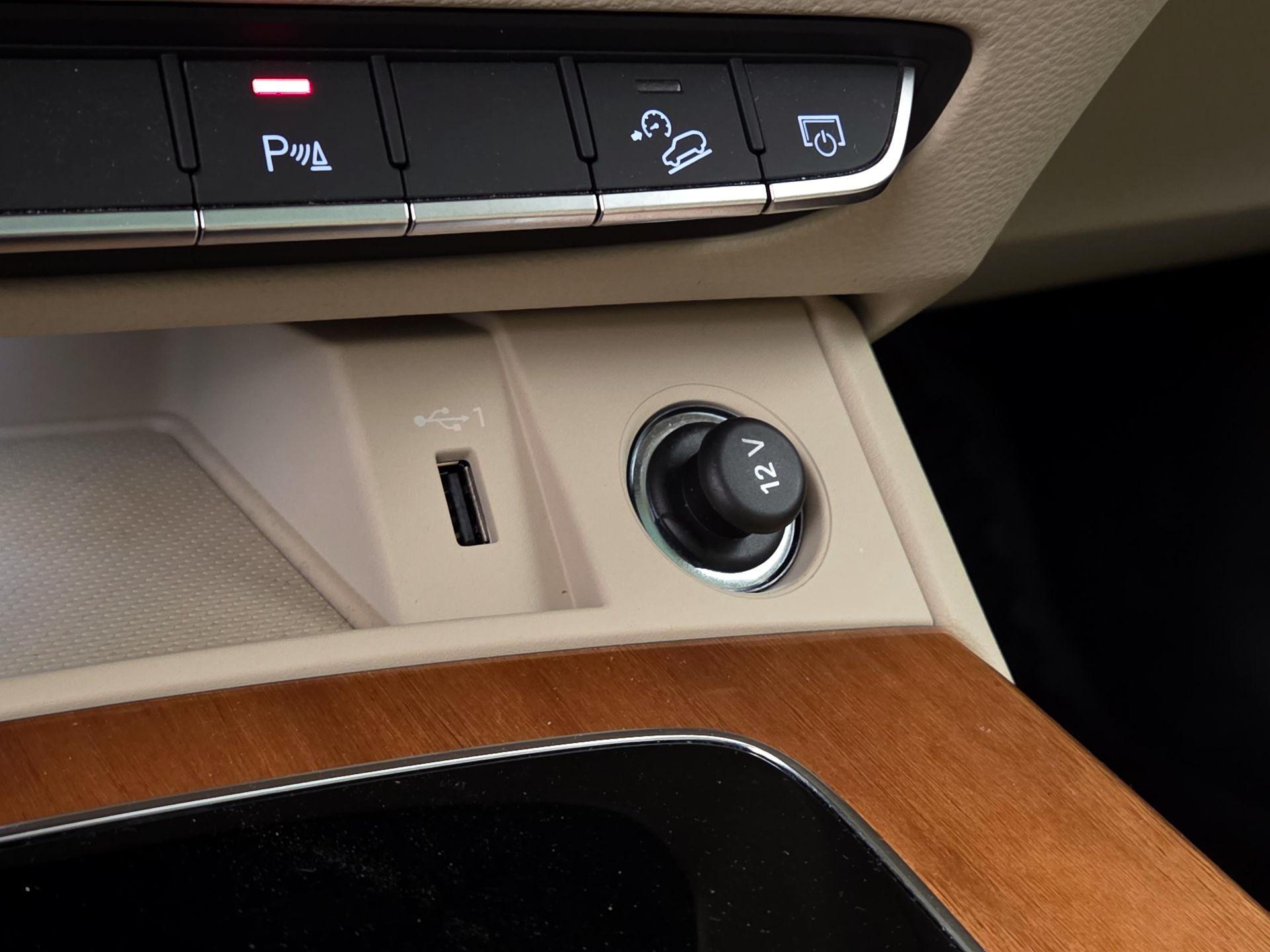 Thumbnail: 2023 Audi Q5 - 18