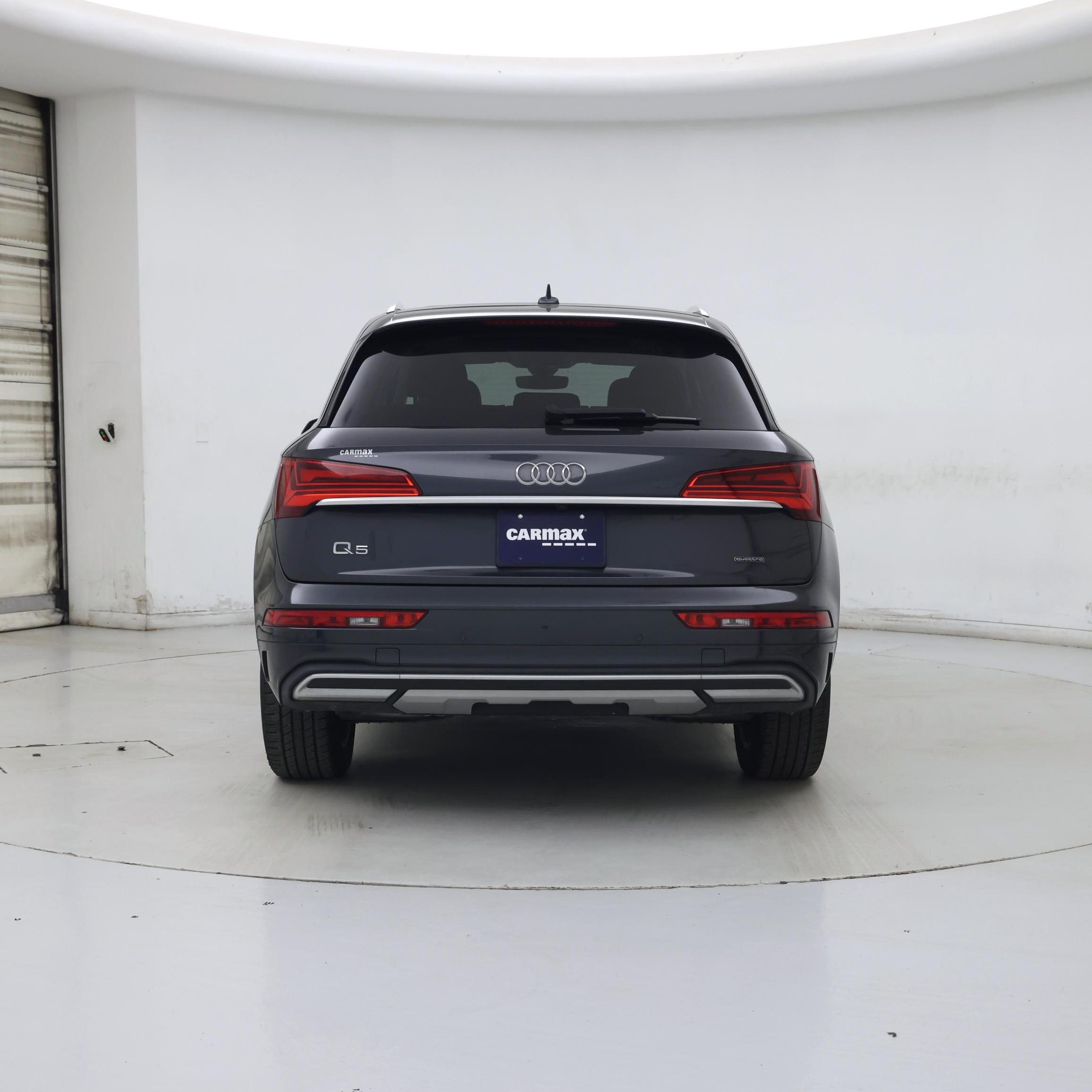 Thumbnail: 2023 Audi Q5 - 6