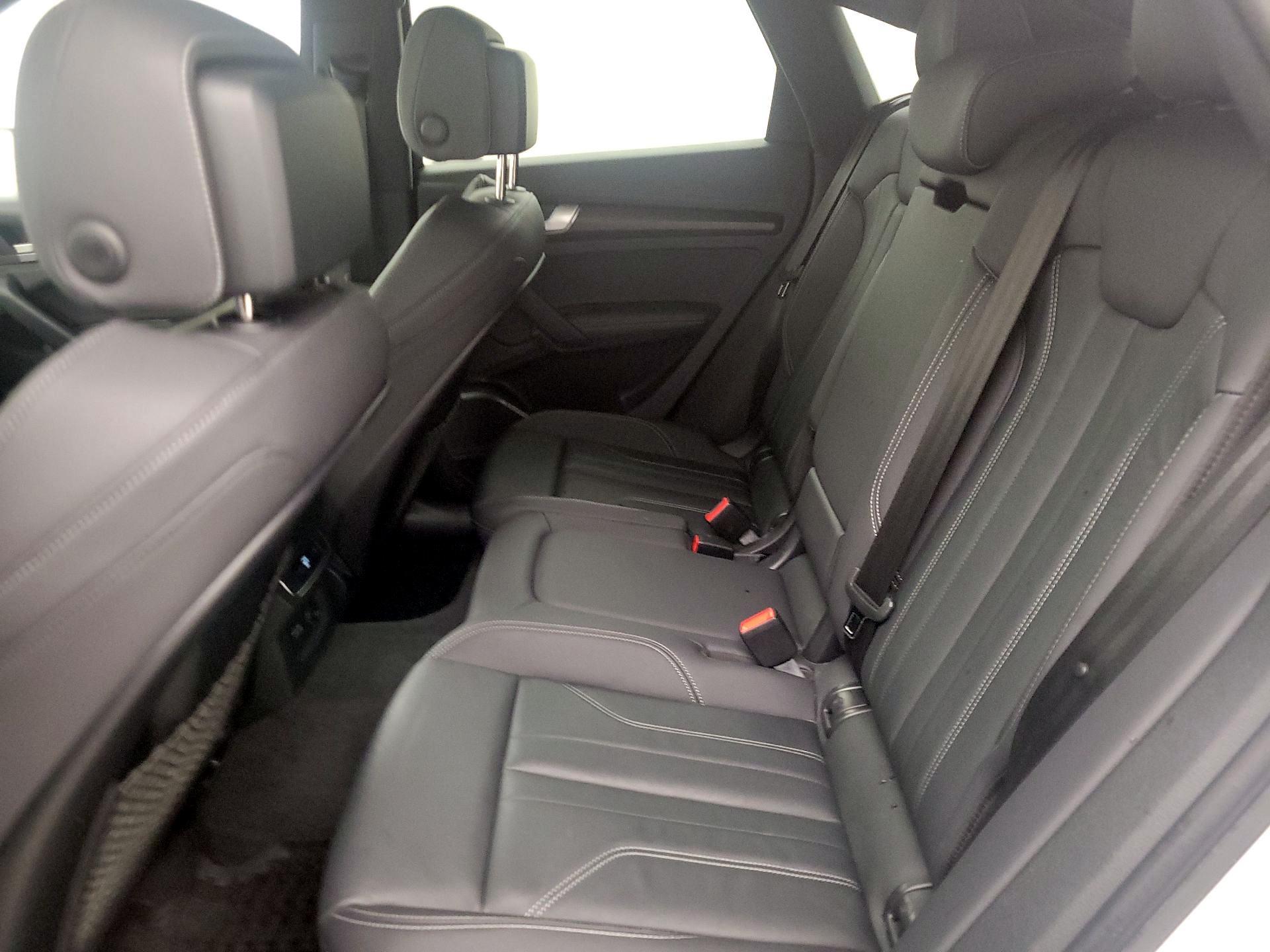 Thumbnail: 2023 Audi Q5 - 18