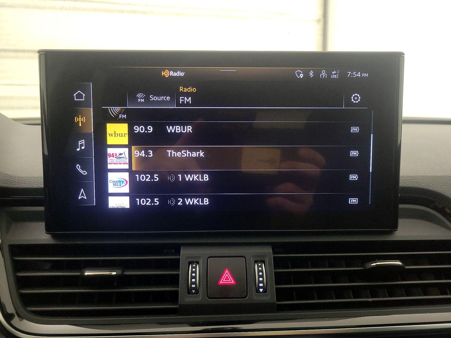 Thumbnail: 2022 Audi Q5 - 15