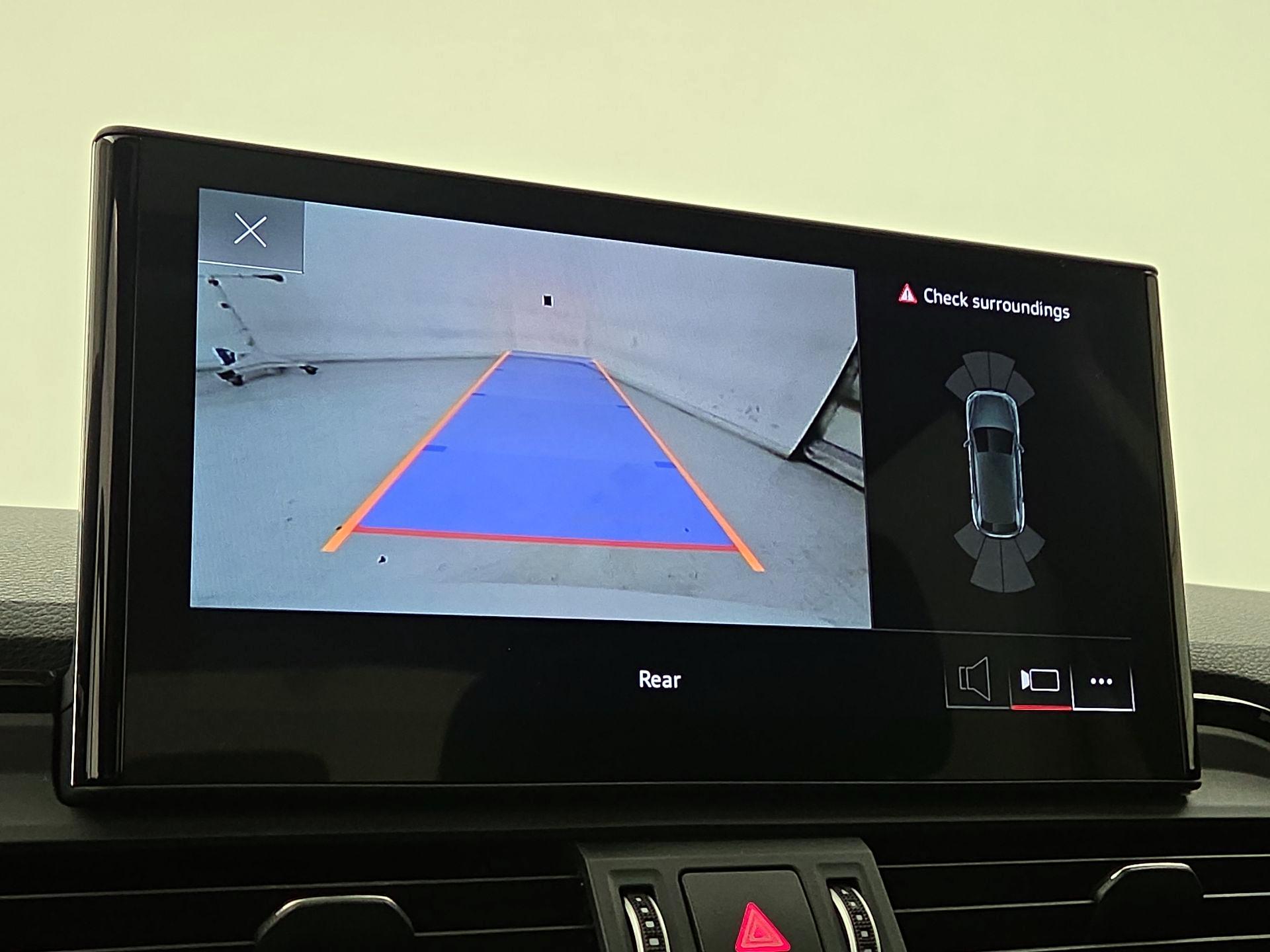 Thumbnail: 2023 Audi Q5 - 14