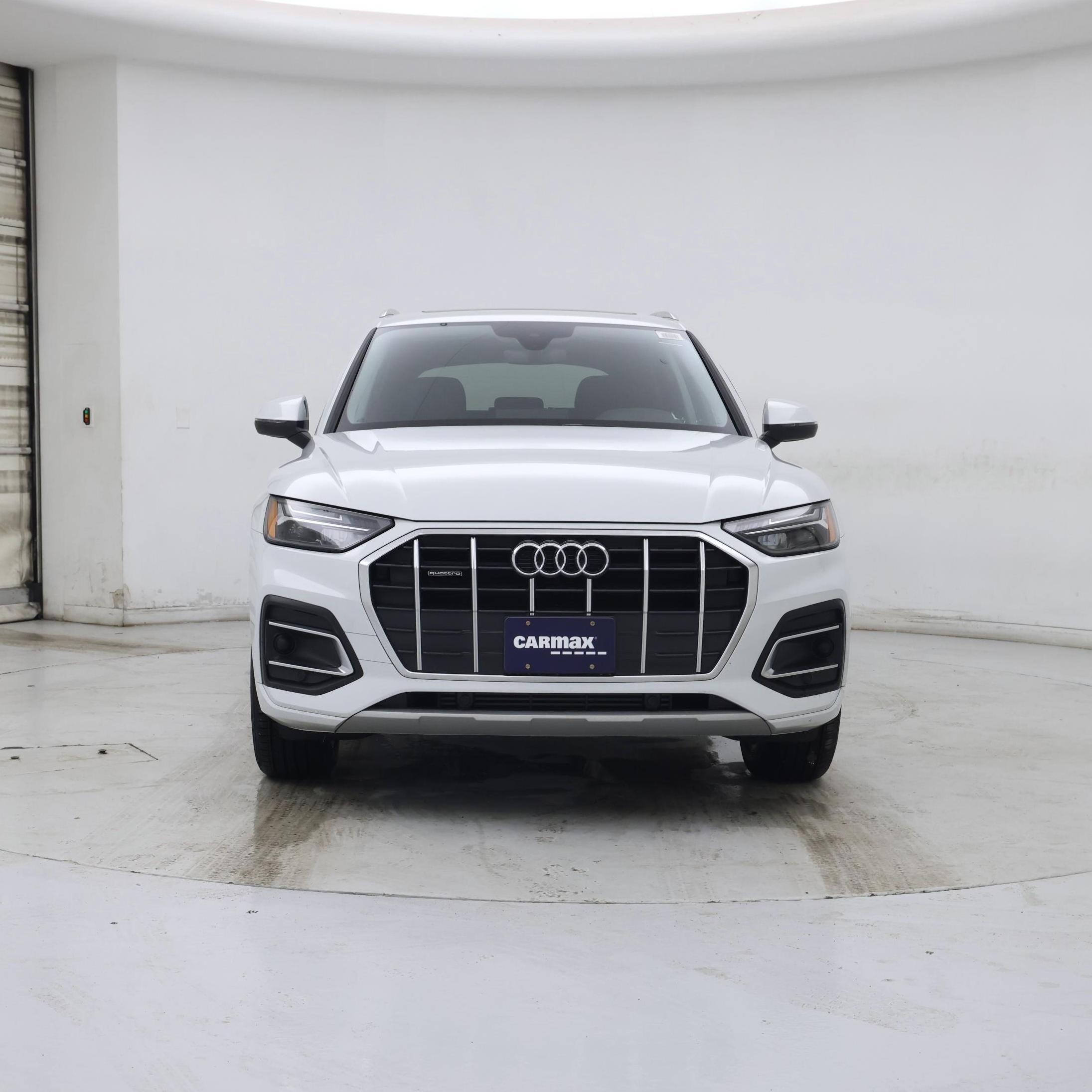 Thumbnail: 2023 Audi Q5 - 5