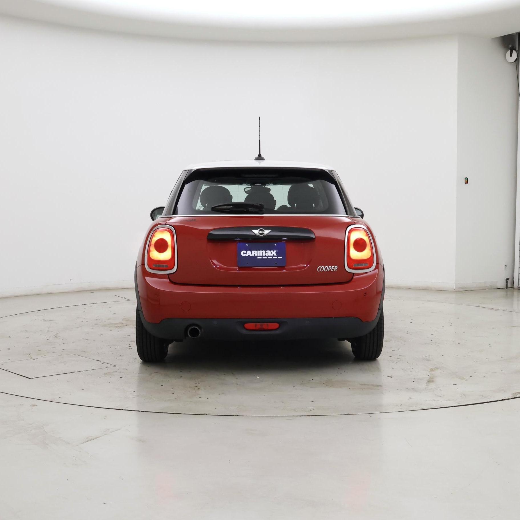Thumbnail: 2016 MINI Cooper Hardtop - 6