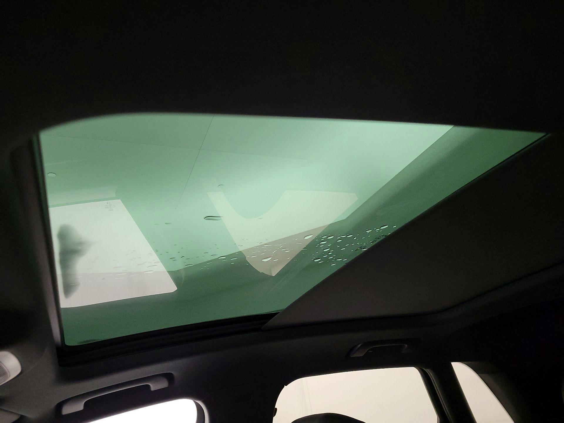 Thumbnail: 2025 Audi Q3 - 18