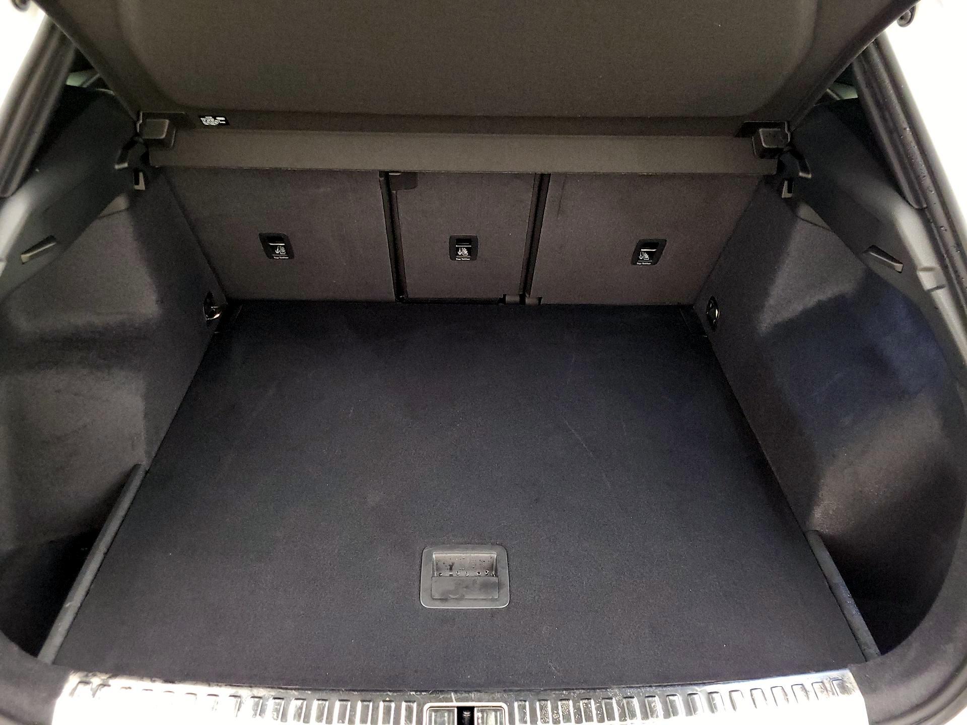 Thumbnail: 2025 Audi Q3 - 20