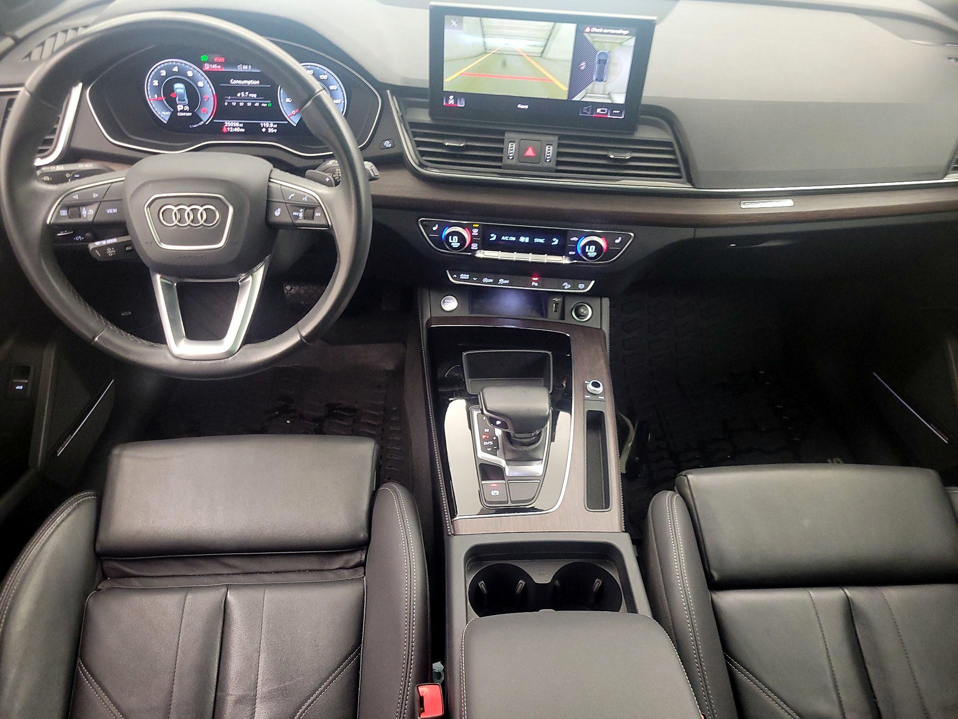 Thumbnail: 2023 Audi Q5 - 9