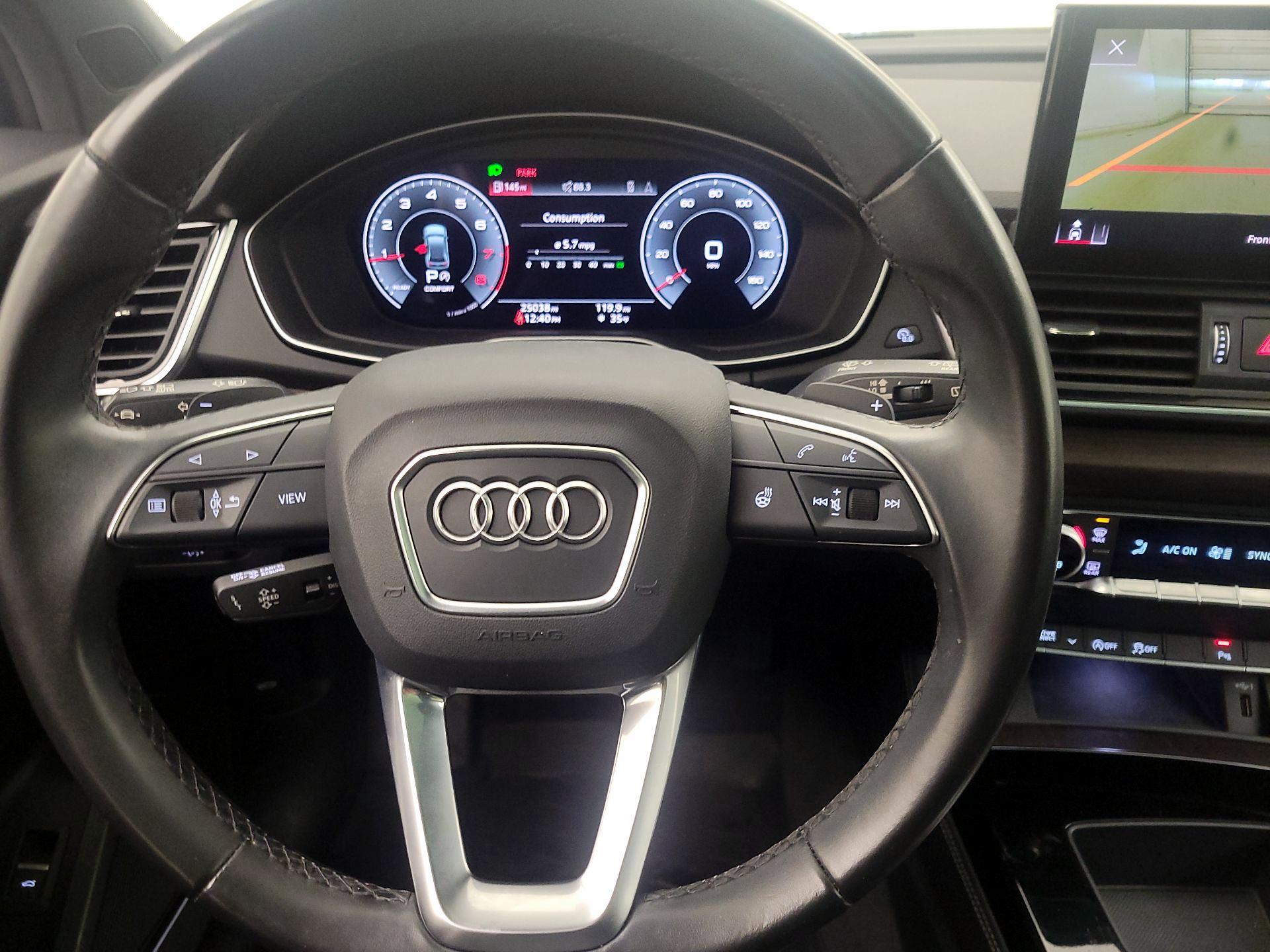 Thumbnail: 2023 Audi Q5 - 10