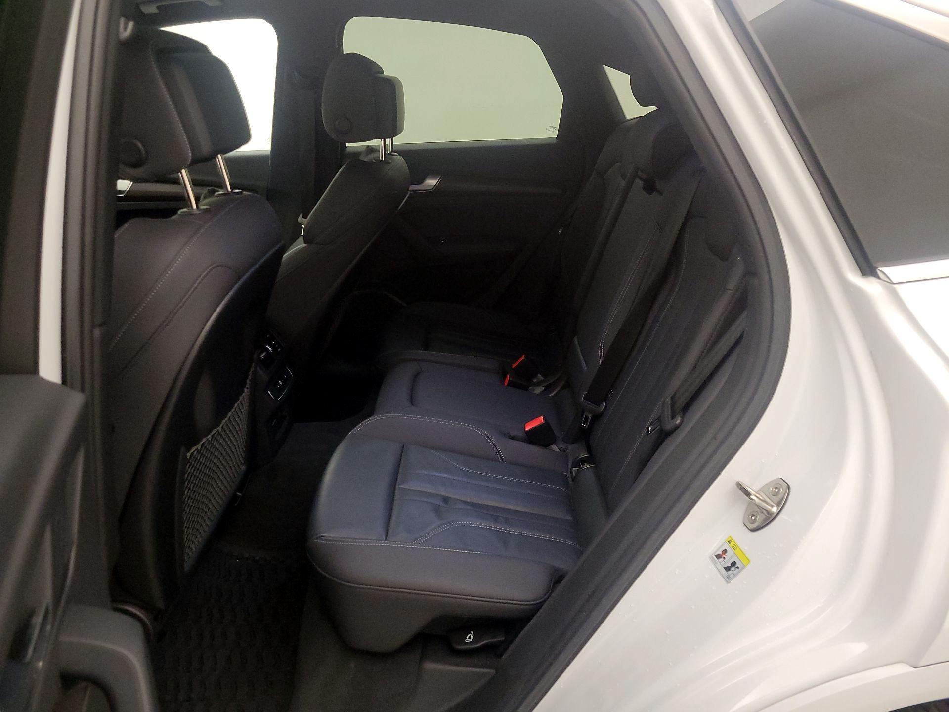 Thumbnail: 2023 Audi Q5 - 20