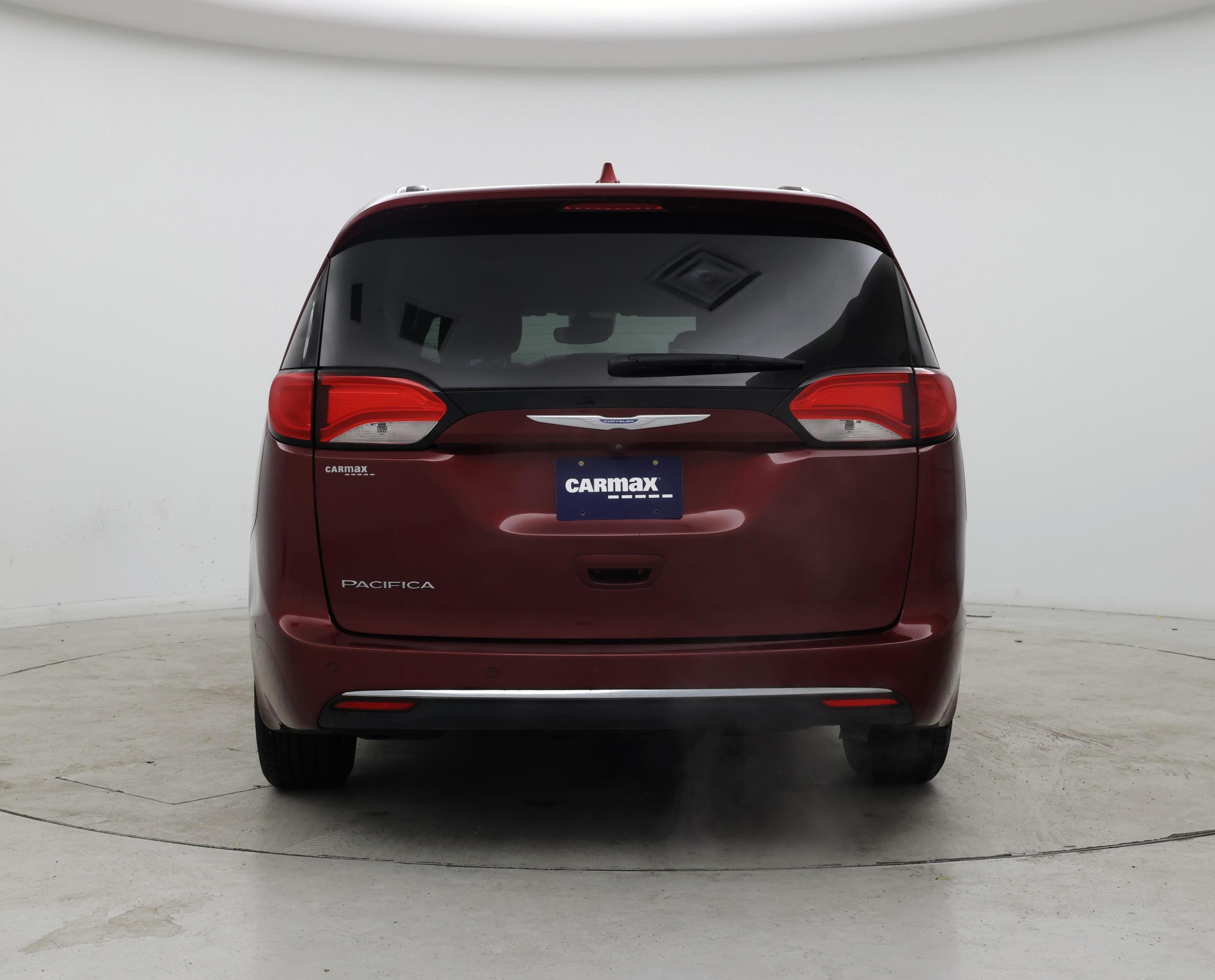 Thumbnail: 2018 Chrysler Pacifica - 6