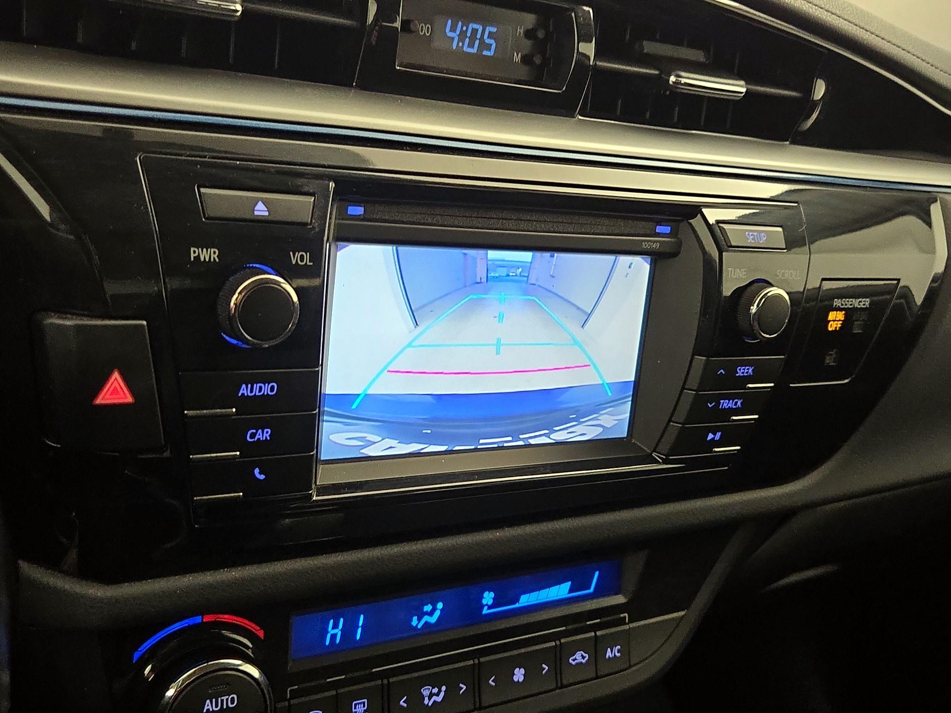 Thumbnail: 2015 Toyota Corolla - 14