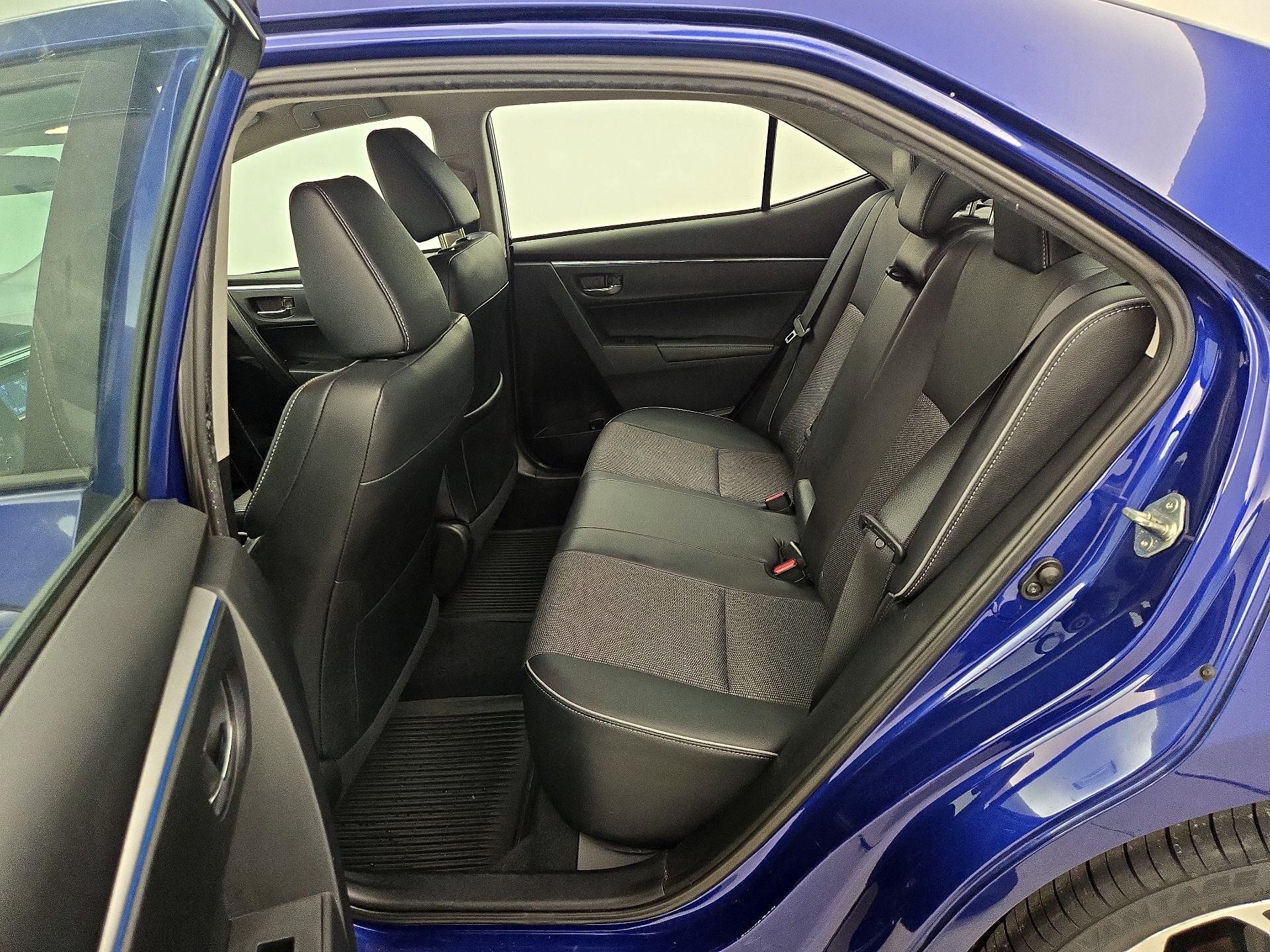 Thumbnail: 2015 Toyota Corolla - 19