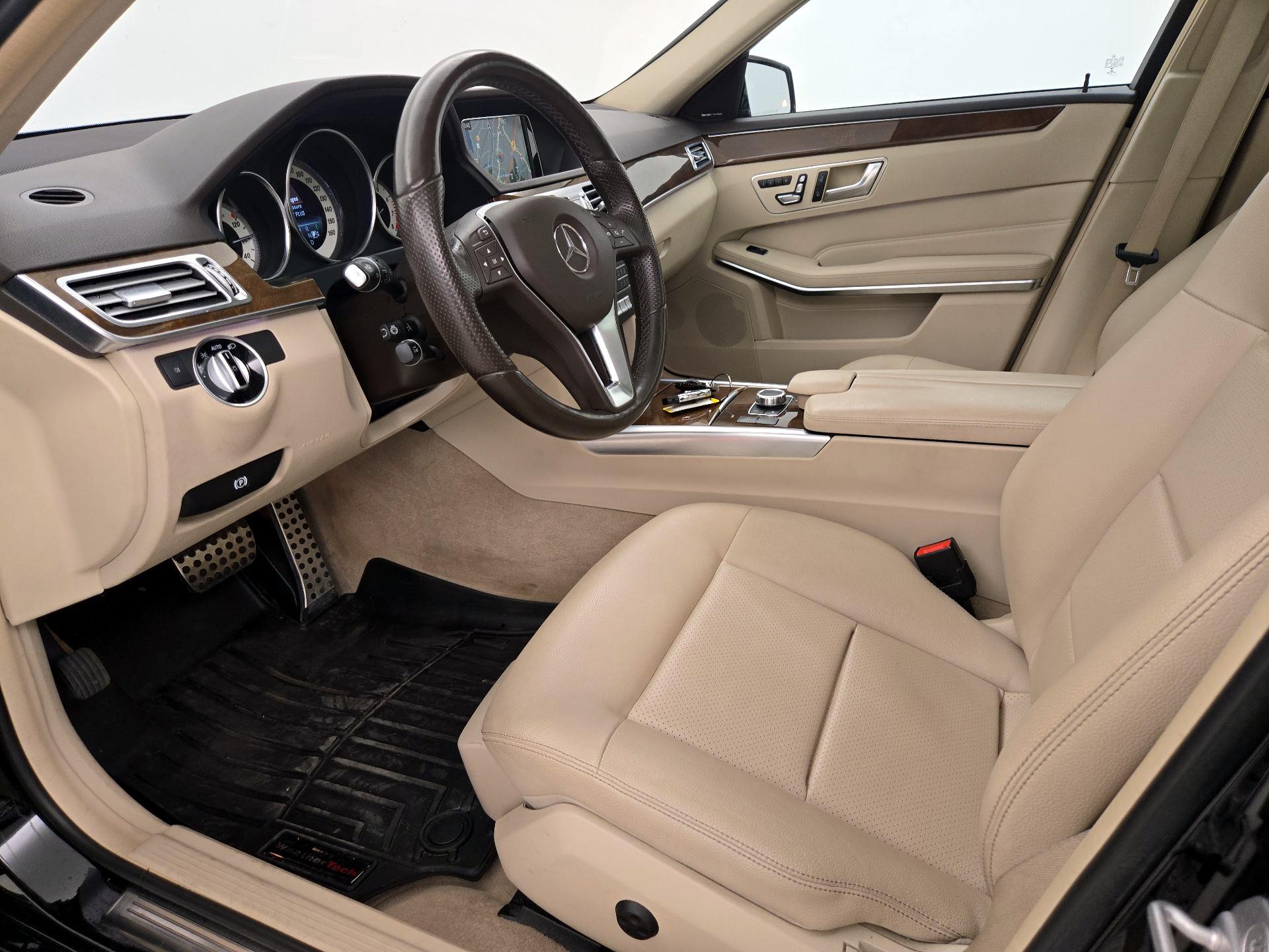 Thumbnail: 2016 Mercedes-Benz E-Class - 11