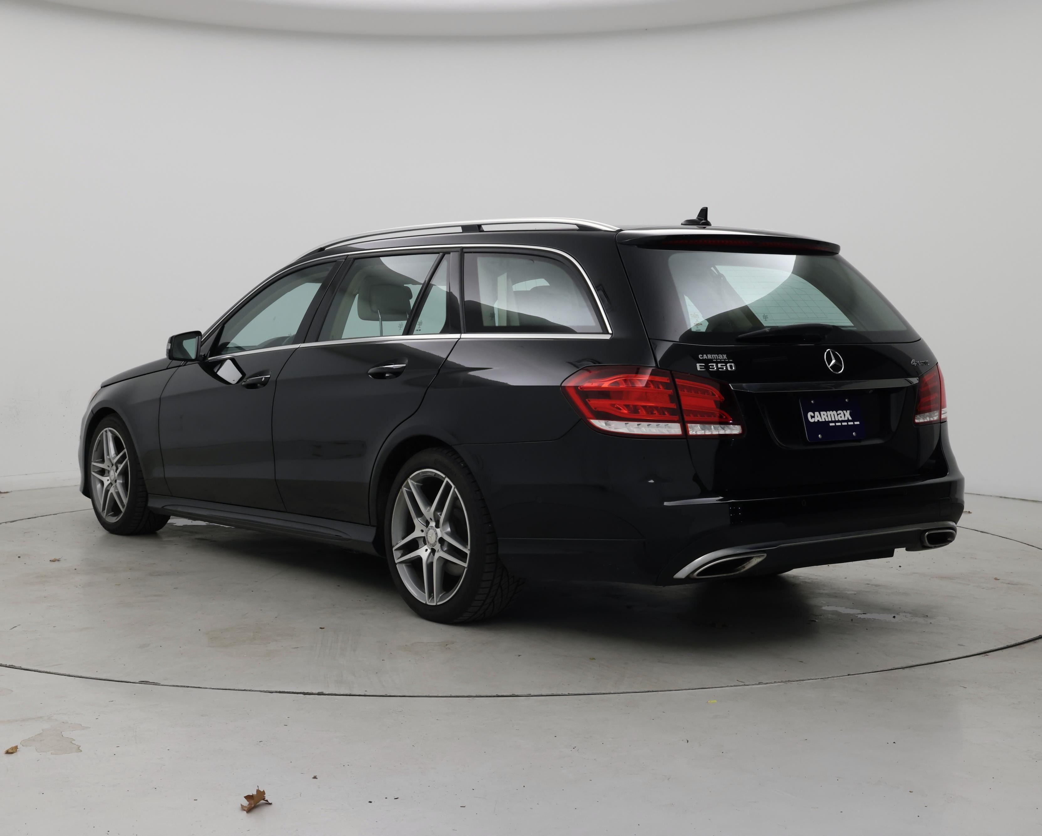 Thumbnail: 2016 Mercedes-Benz E-Class - 2