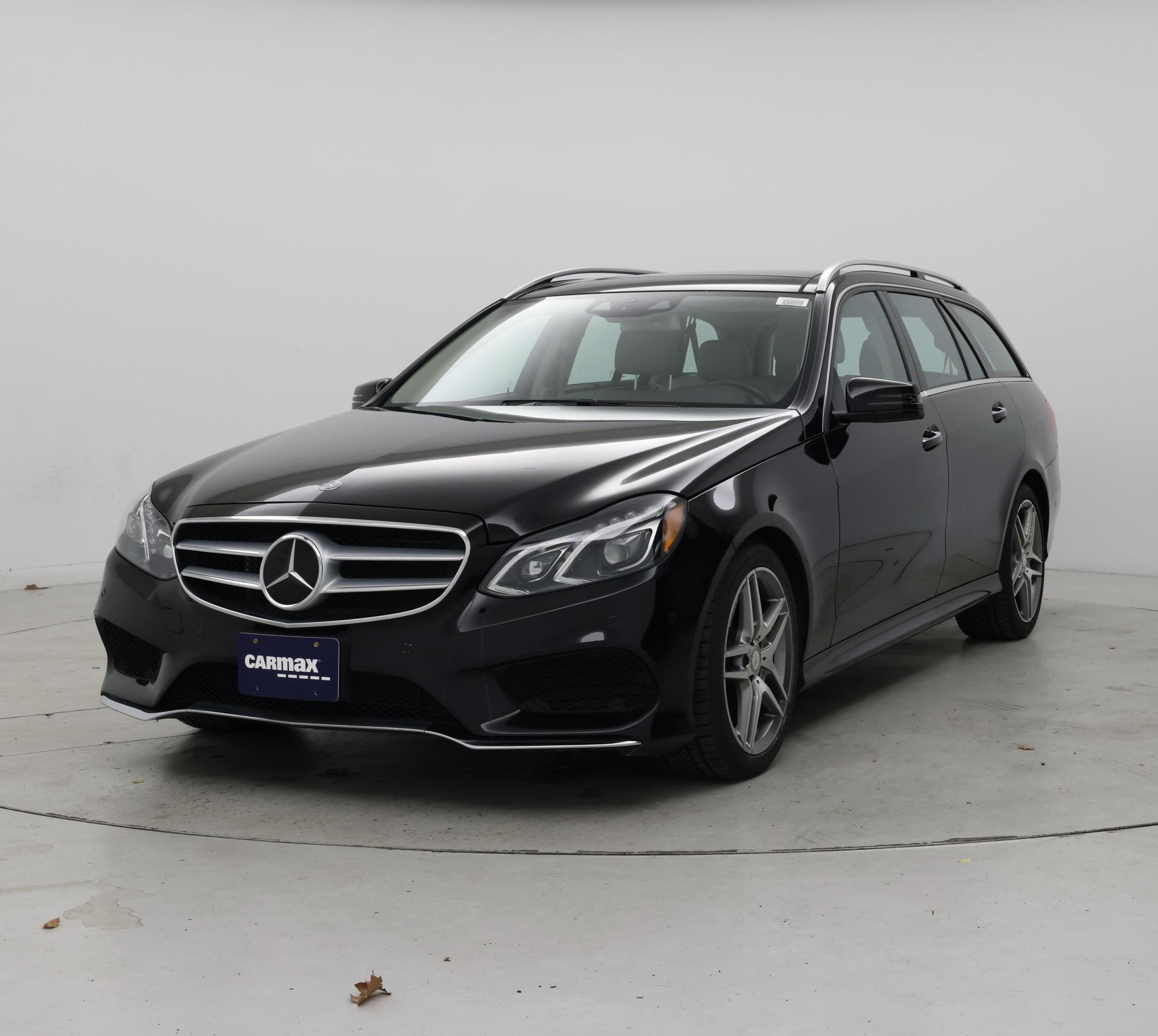 Thumbnail: 2016 Mercedes-Benz E-Class - 4