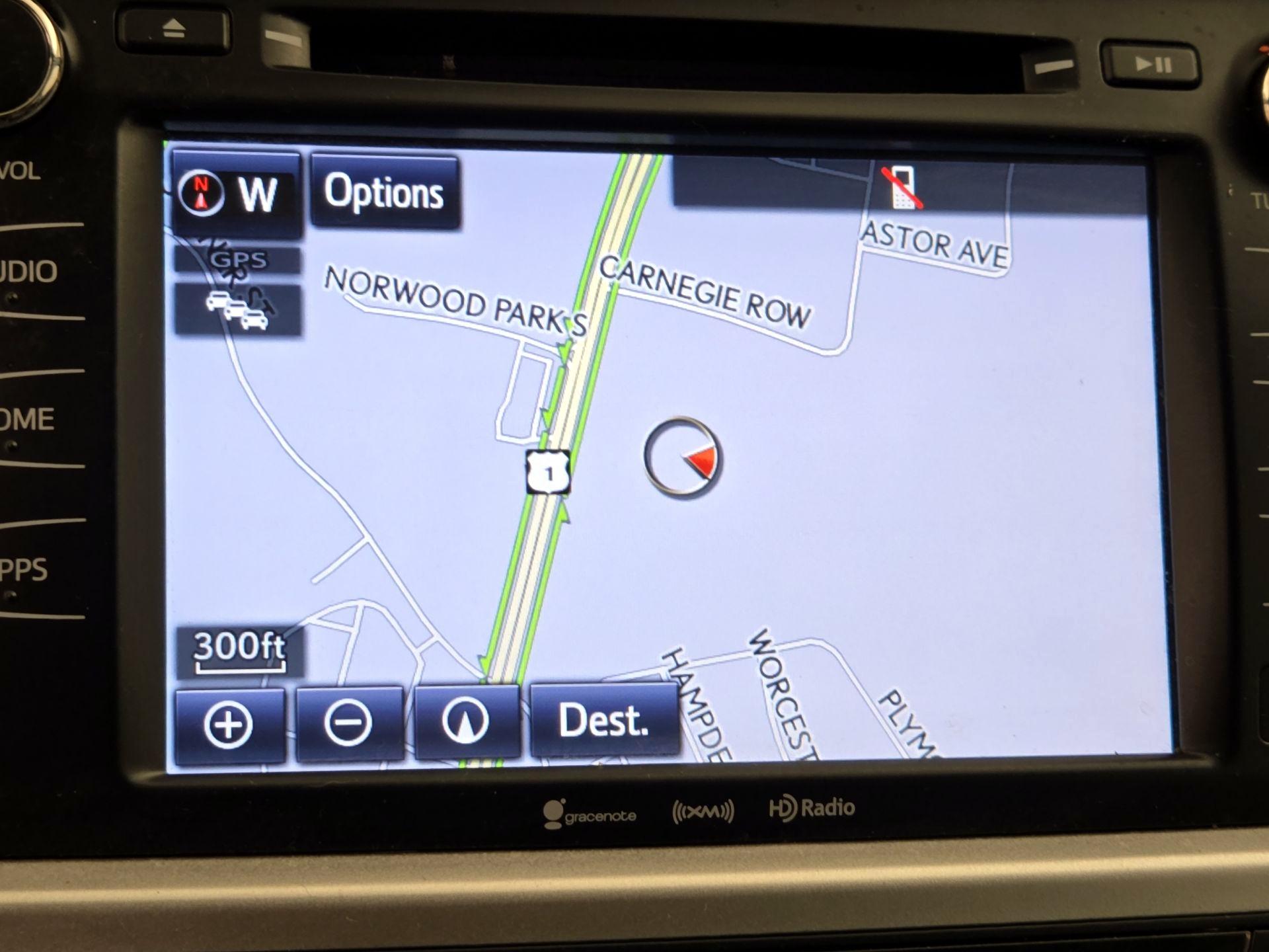 Thumbnail: 2019 Toyota Highlander - 14