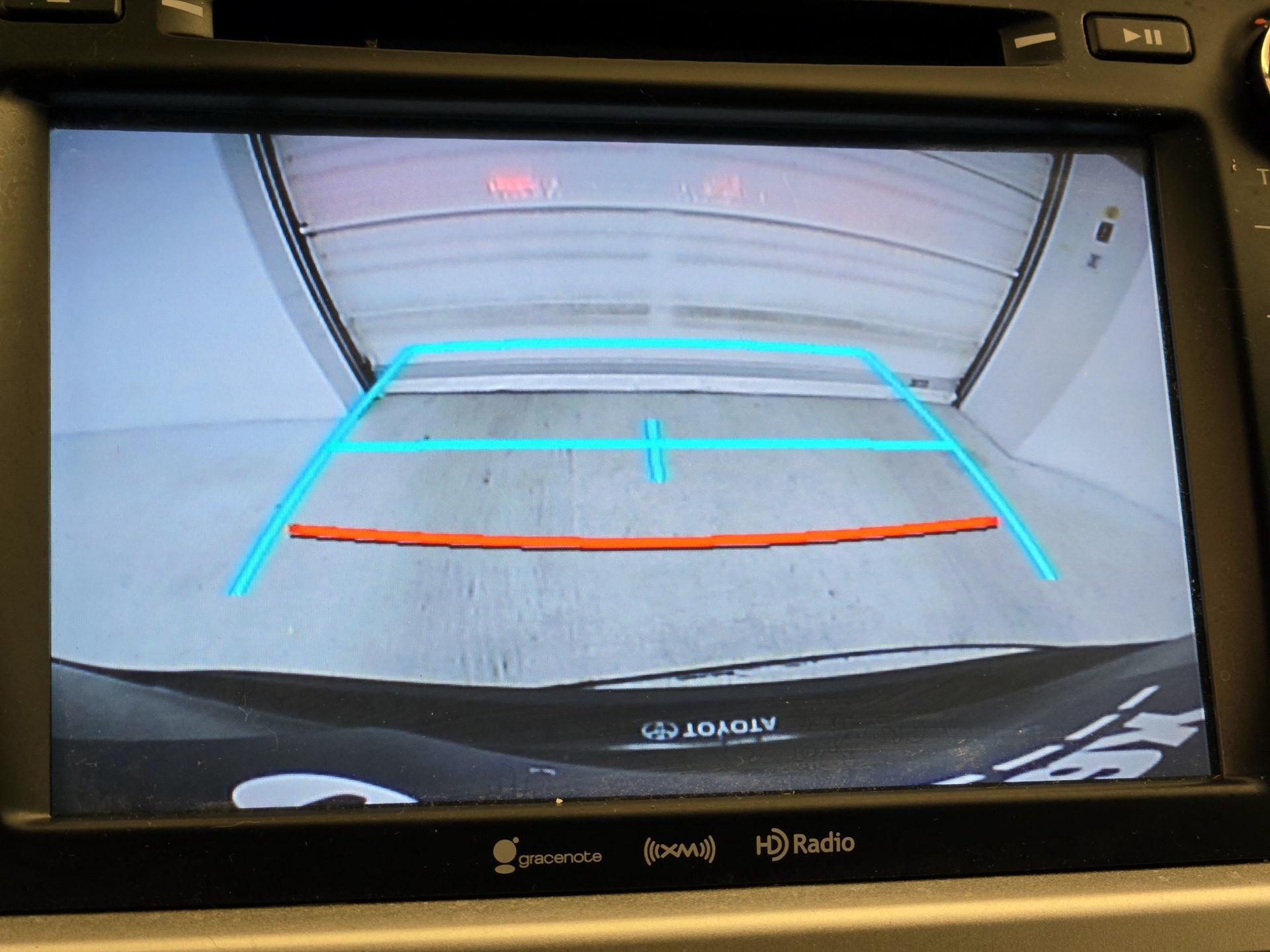 Thumbnail: 2019 Toyota Highlander - 15